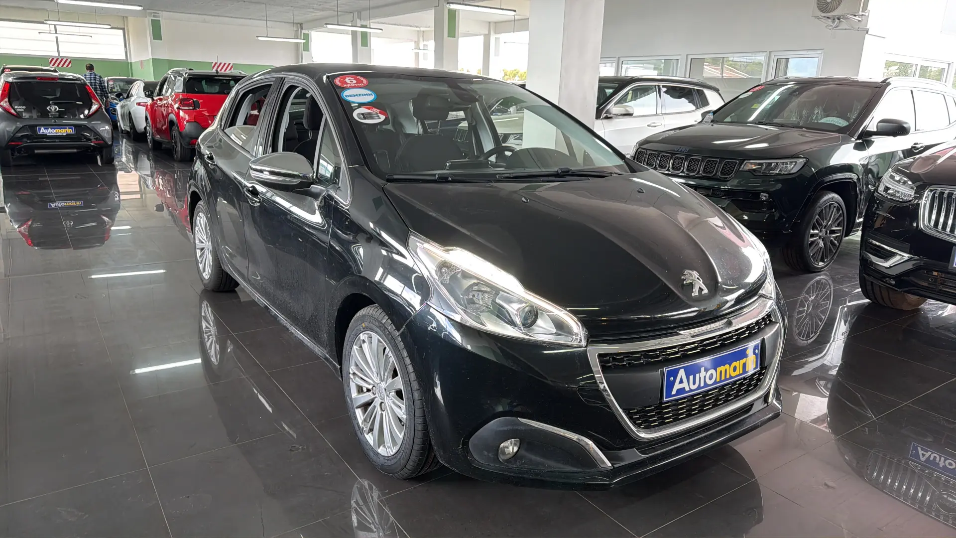 View 3 - Peugeot 208 - 2018