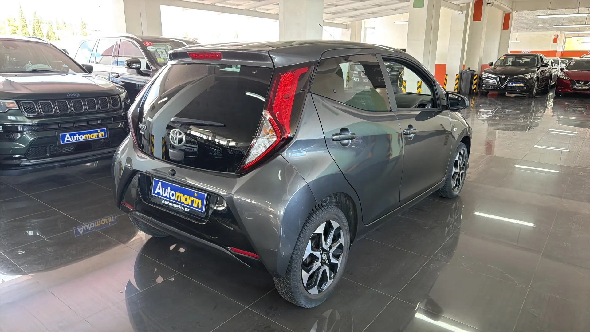 View 4 - Toyota Aygo - 2021