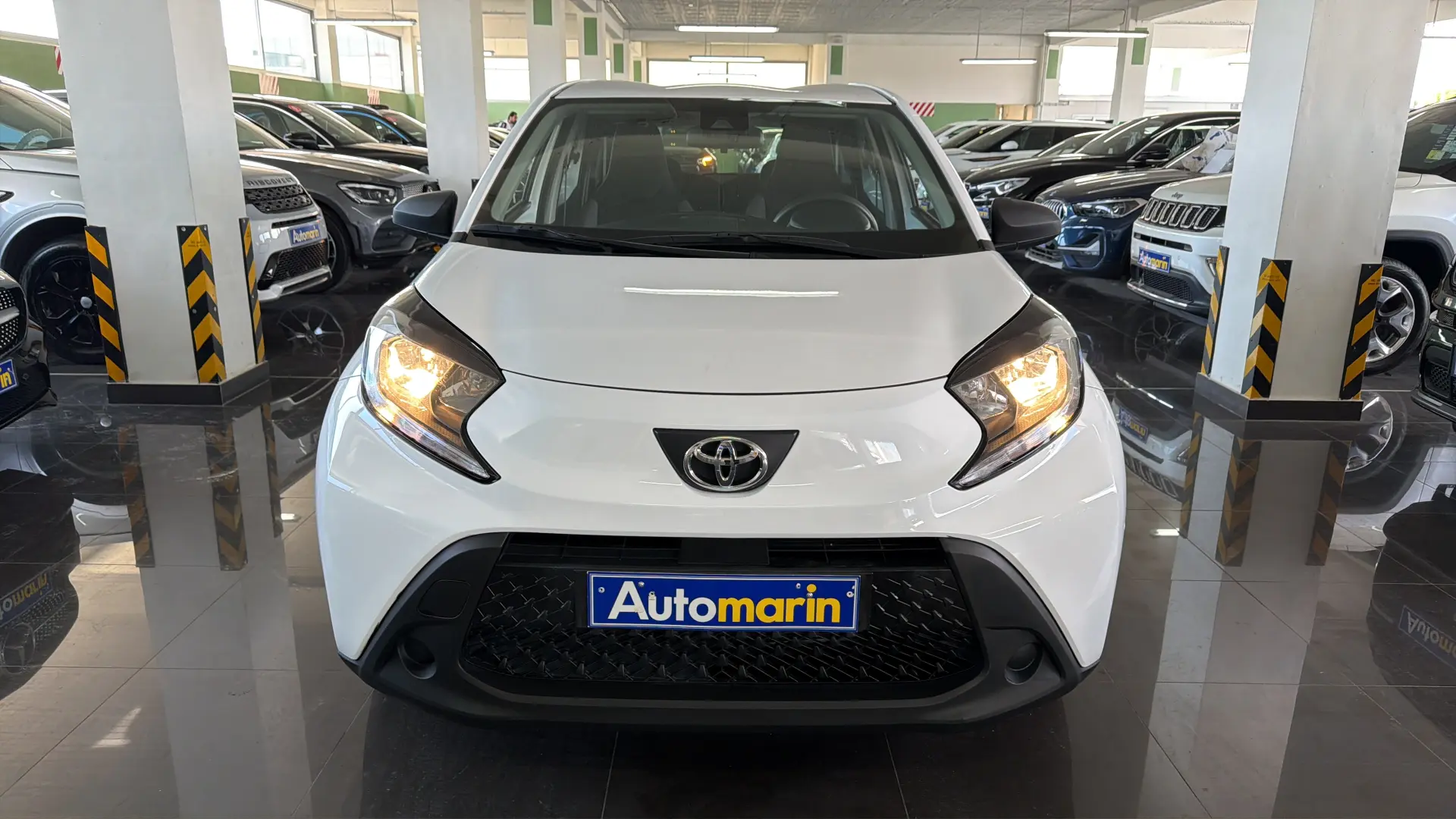 View 2 - Toyota Aygo (X) - 2023