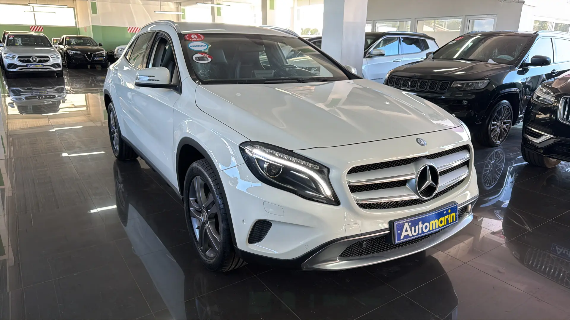 View 3 - Mercedes-Benz GLA 180 - 2016