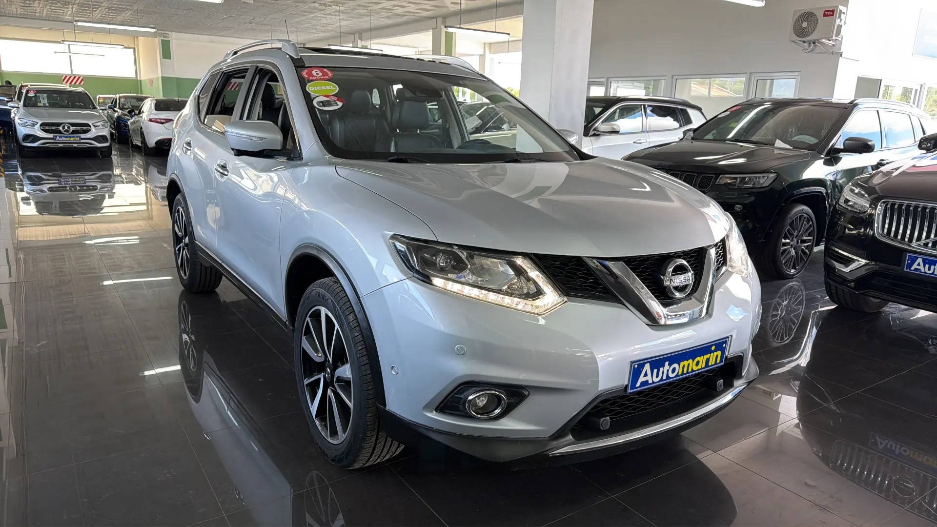 View 3 - Nissan X-Trail - 2016
