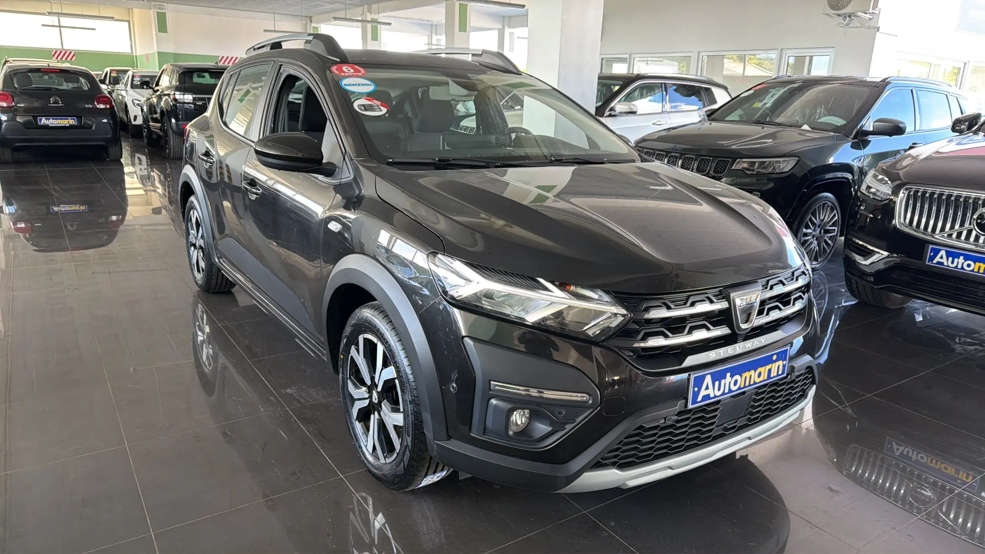 View 3 - Dacia Sandero - 2021