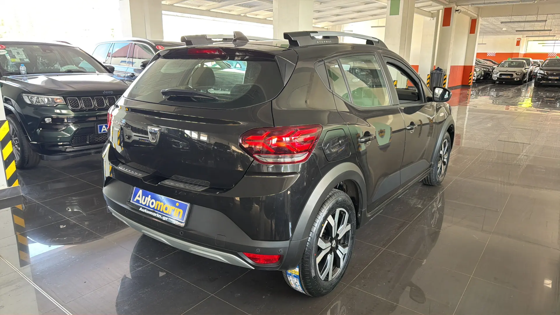View 4 - Dacia Sandero - 2021