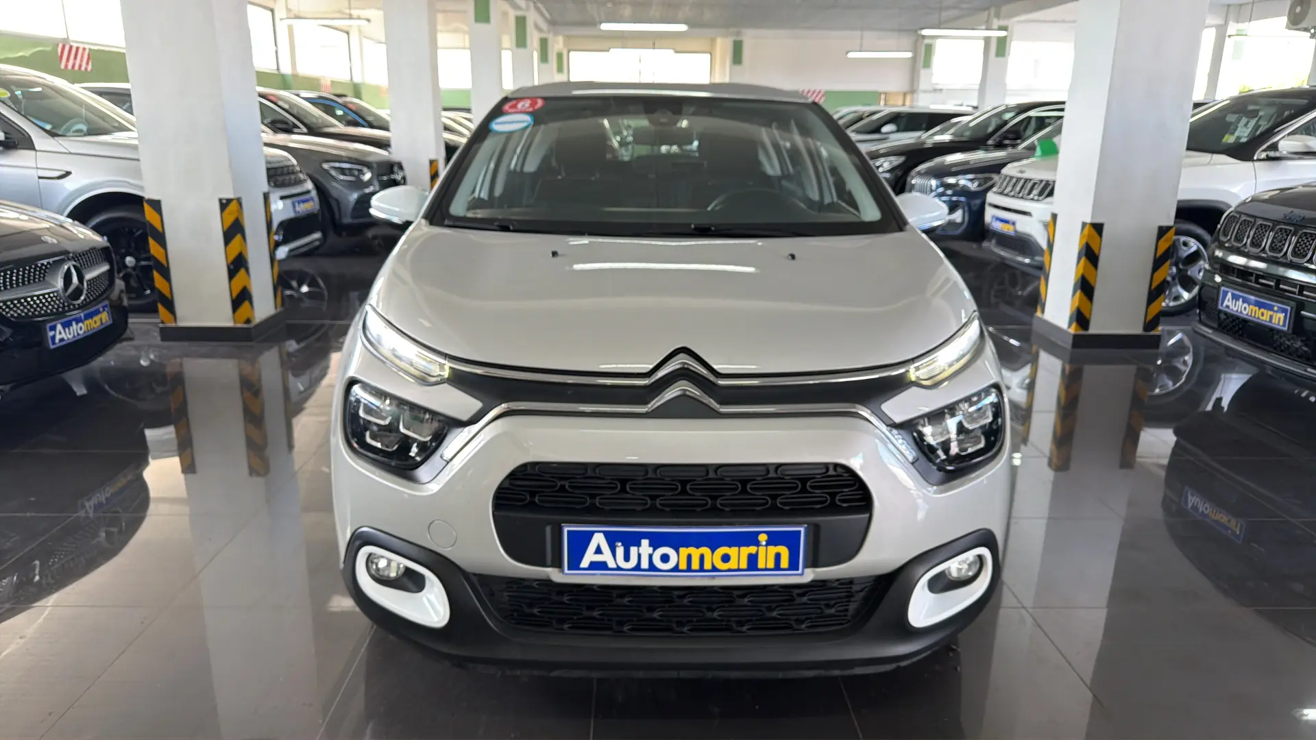 View 2 - Citroen C3 - 2023