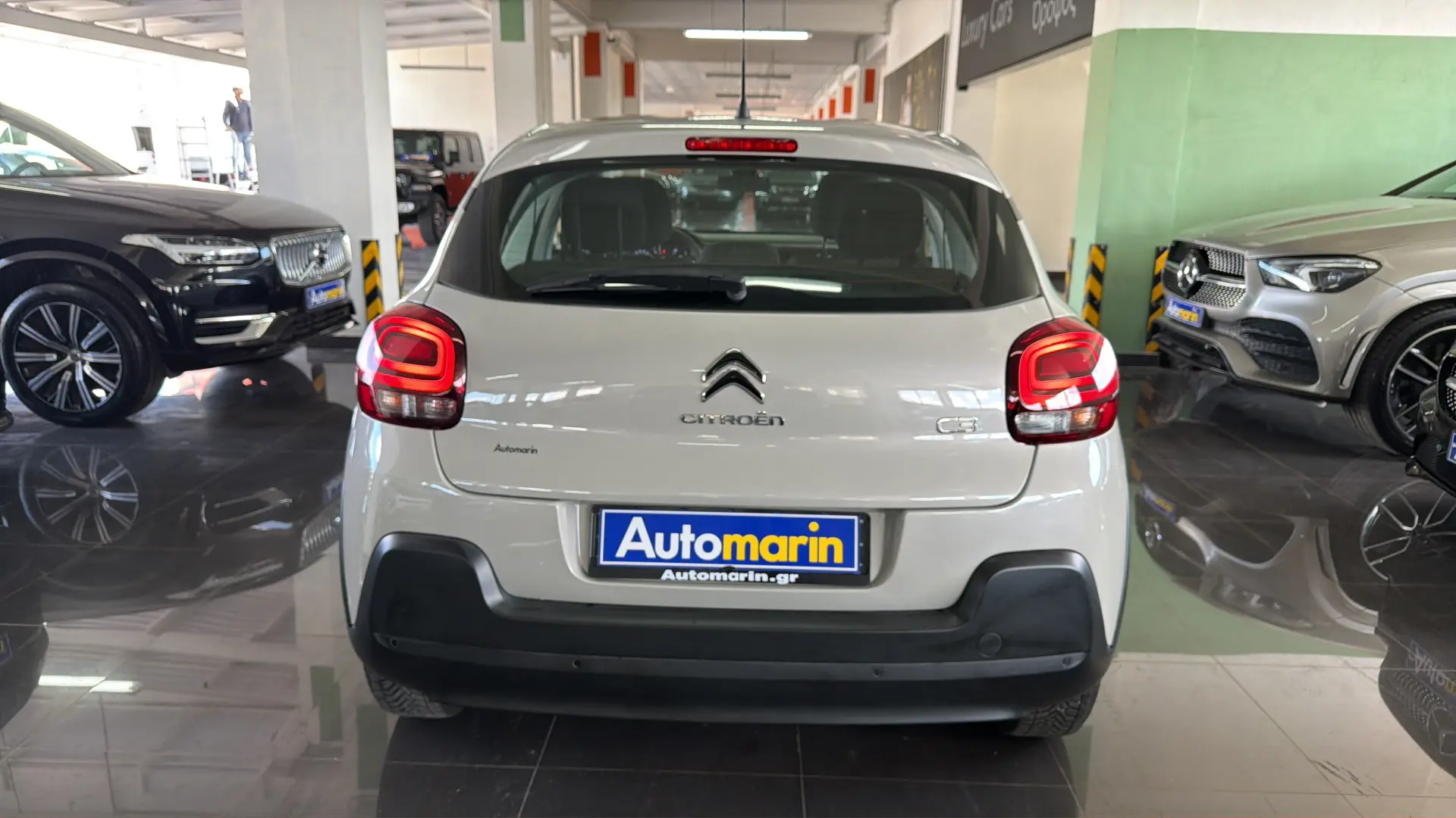 View 5 - Citroen C3 - 2023