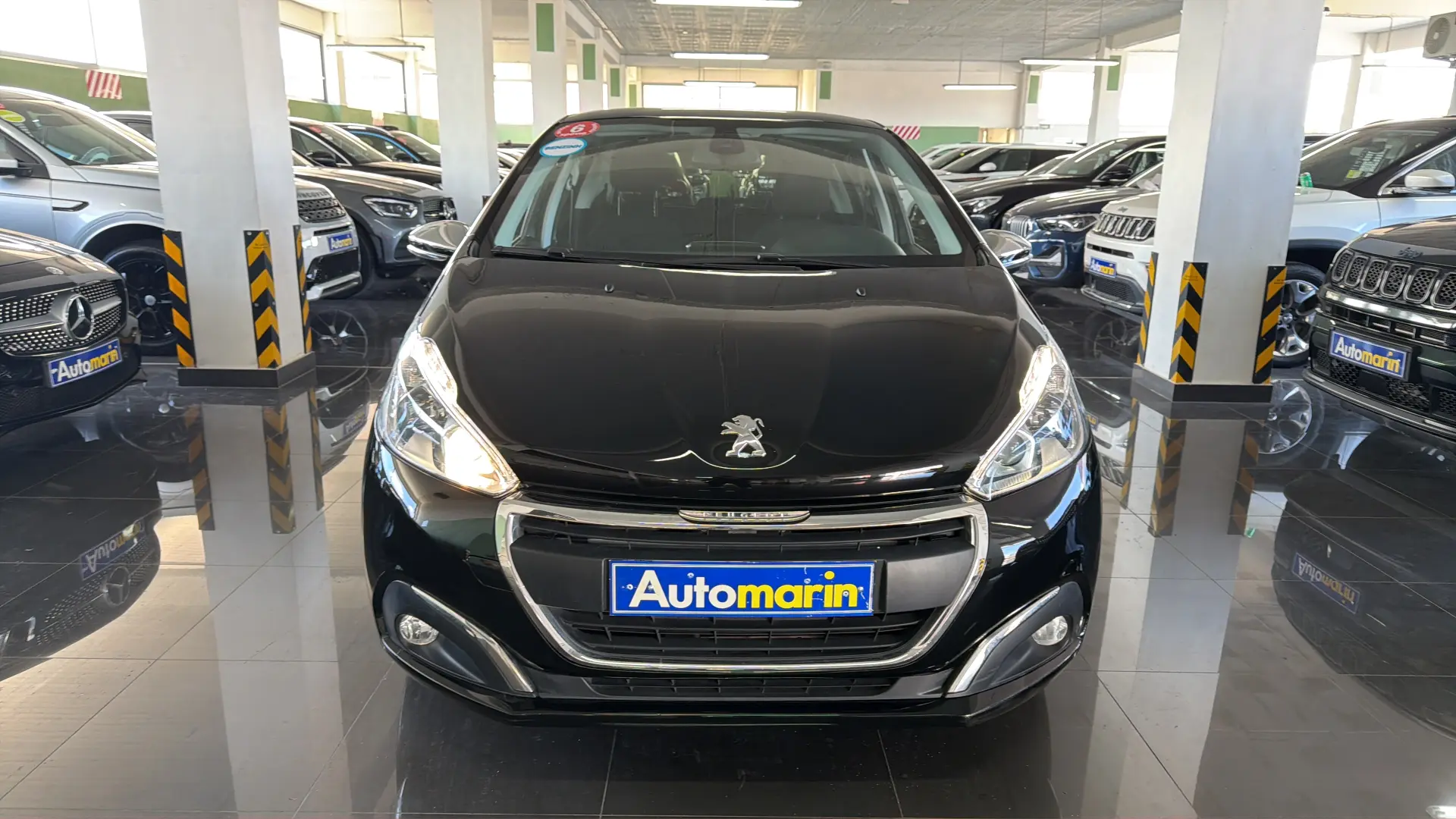View 2 - Peugeot 208 - 2018