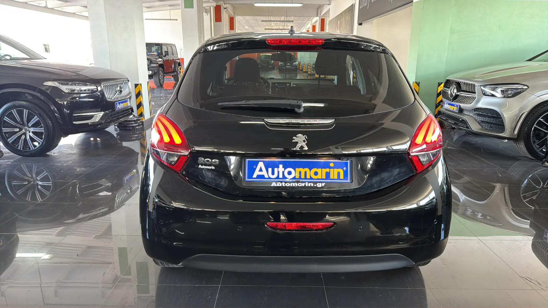 View 5 - Peugeot 208 - 2018