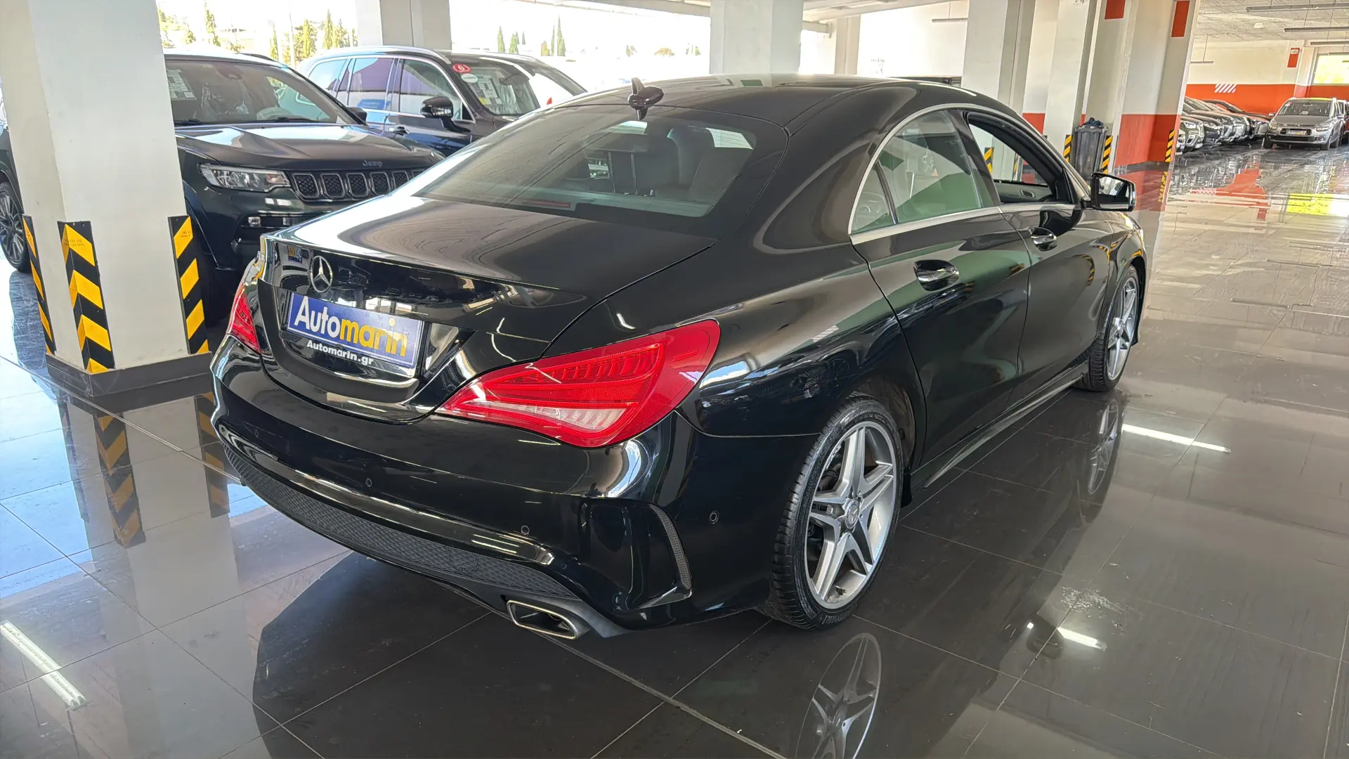 View 4 - Mercedes-Benz CLA 180 - 2015