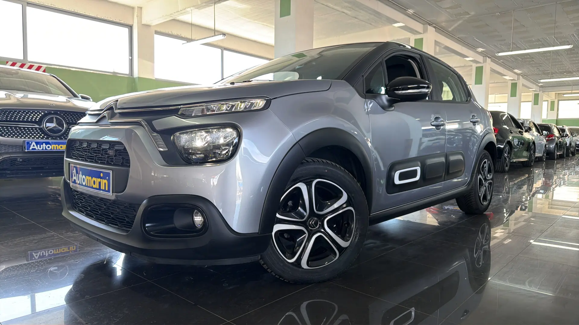 View 1 - Citroen C3 - 2023