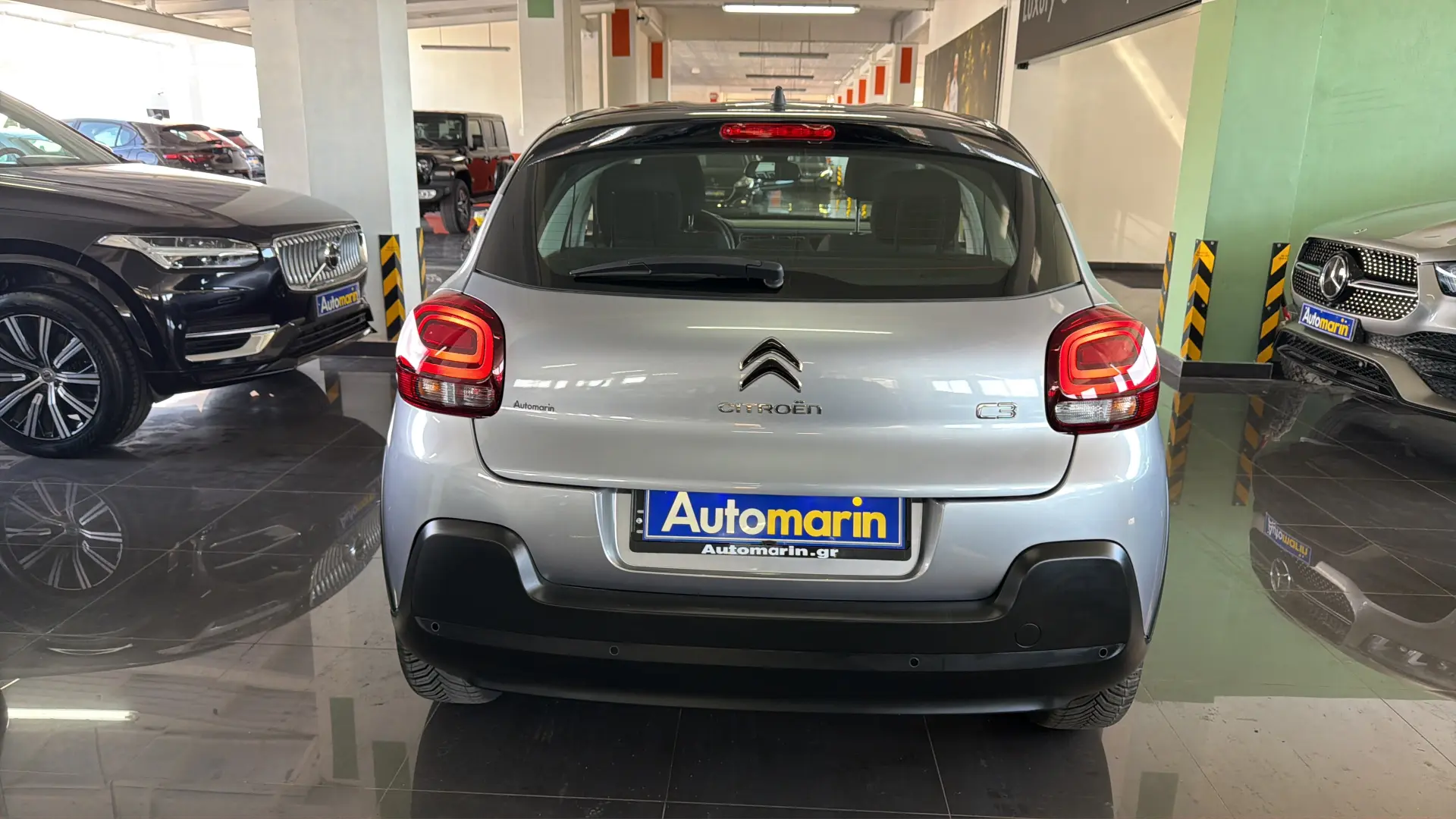 View 5 - Citroen C3 - 2023