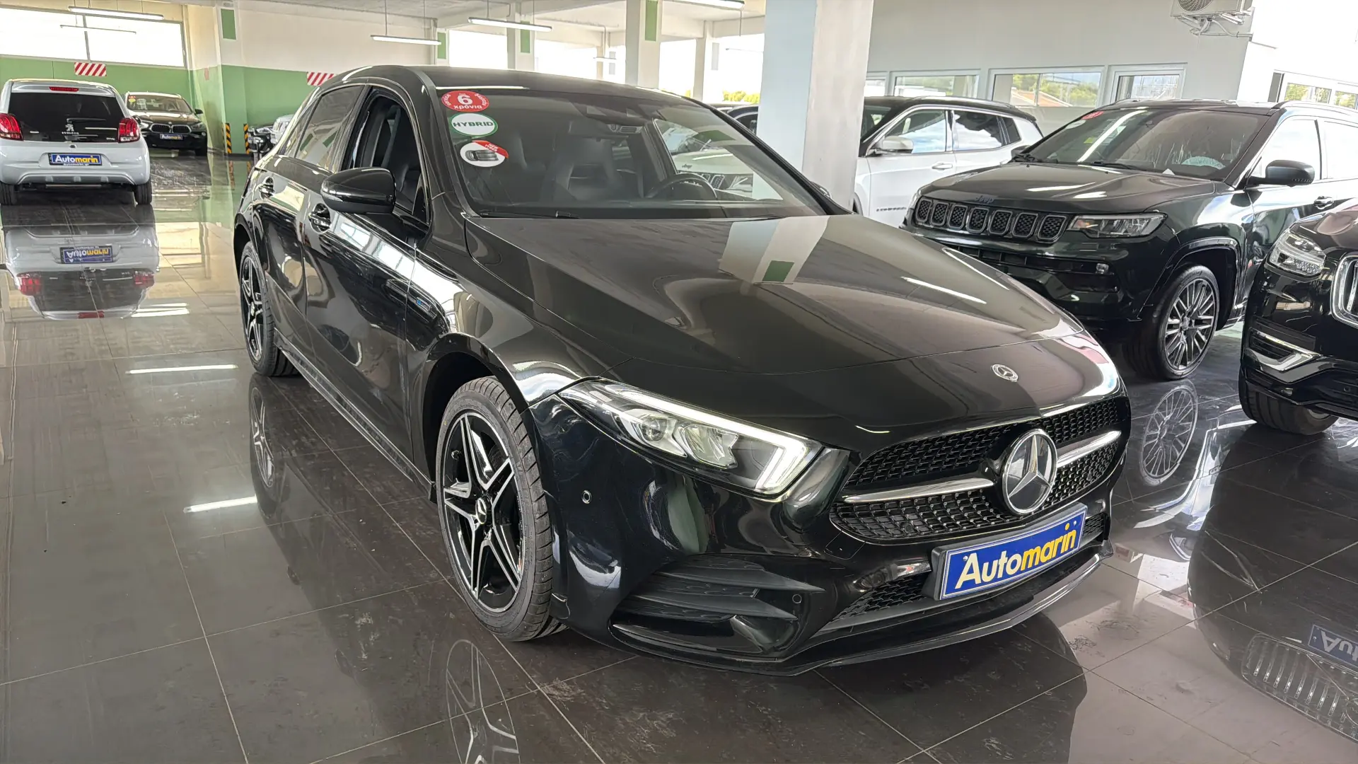View 3 - Mercedes-Benz A 250 - 2021