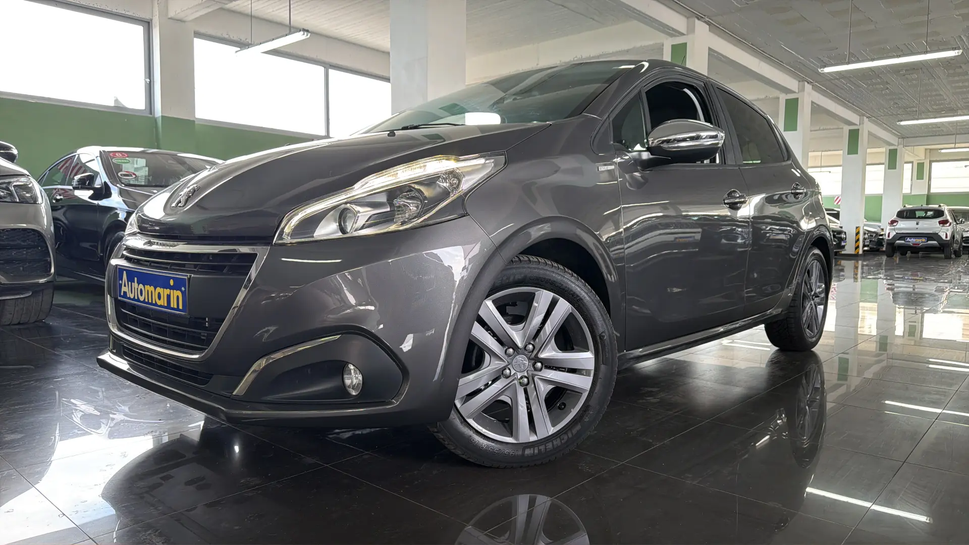 View 1 - Peugeot 208 - 2018