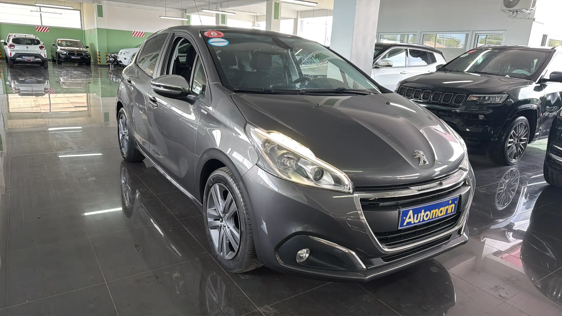 View 3 - Peugeot 208 - 2018