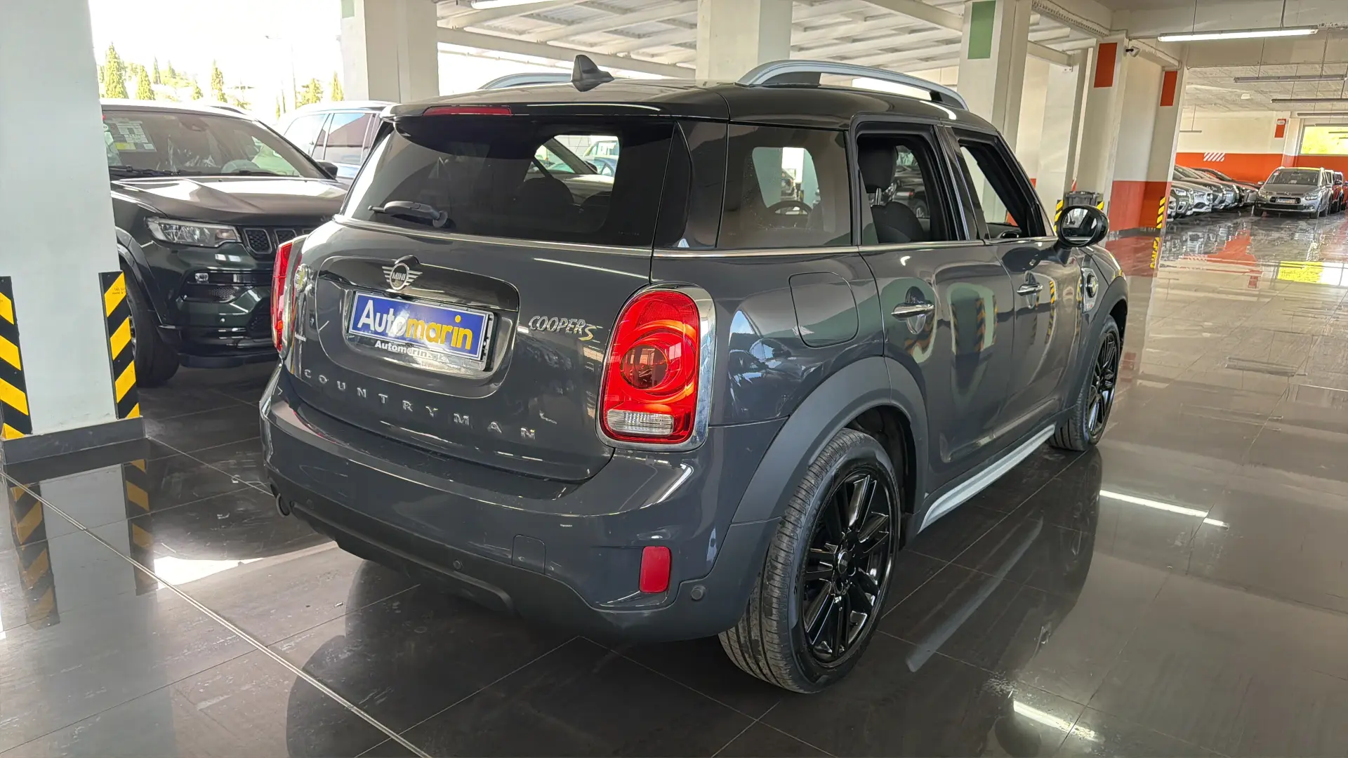 View 4 - Mini Countryman - 2019