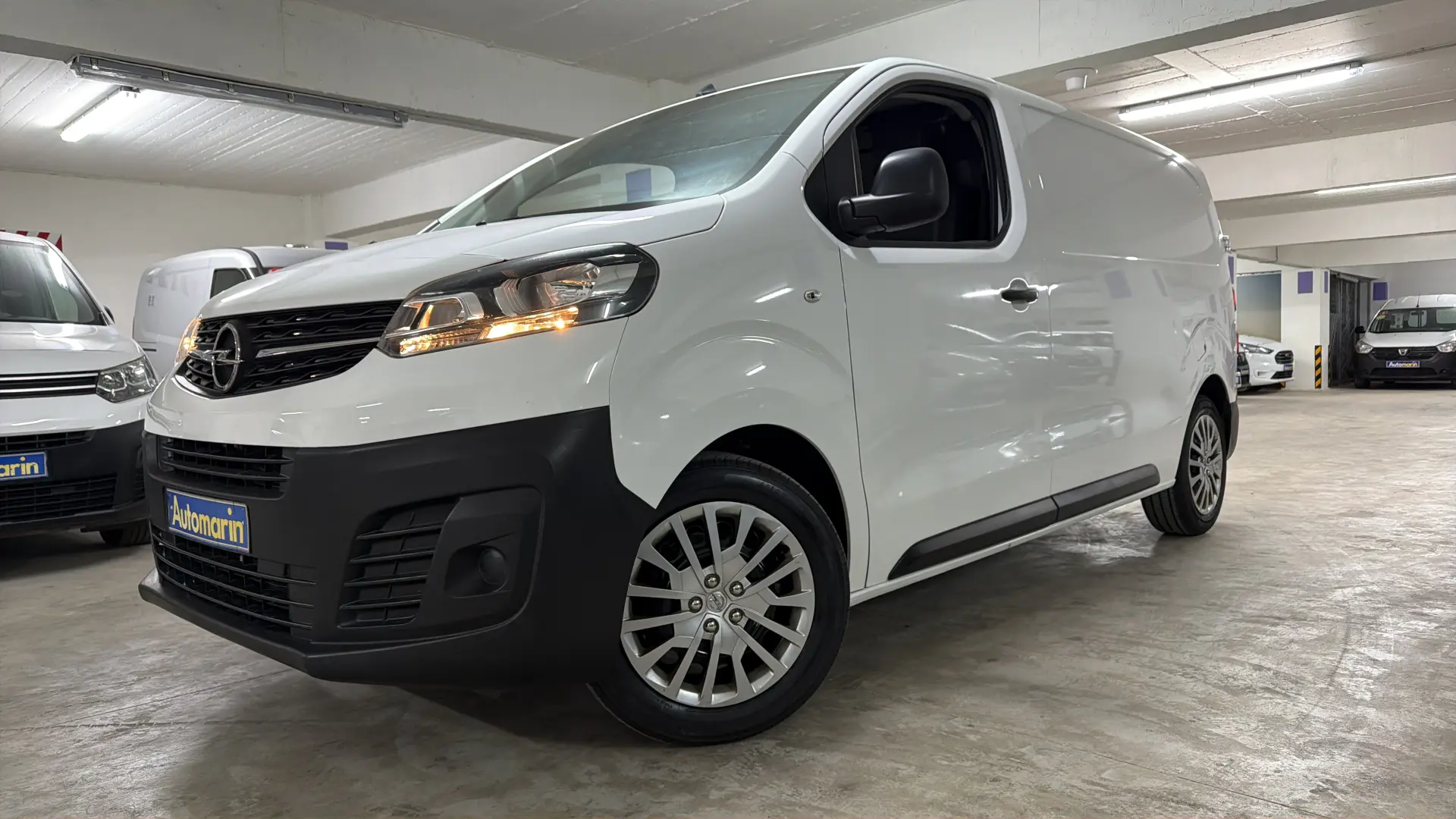 View 1 - Opel Vivaro - 2021