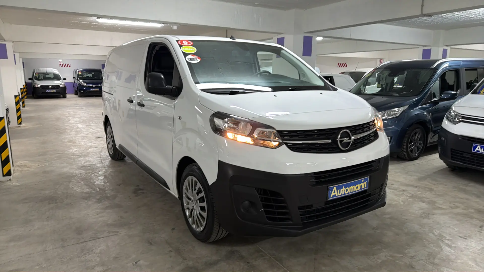 View 3 - Opel Vivaro - 2021