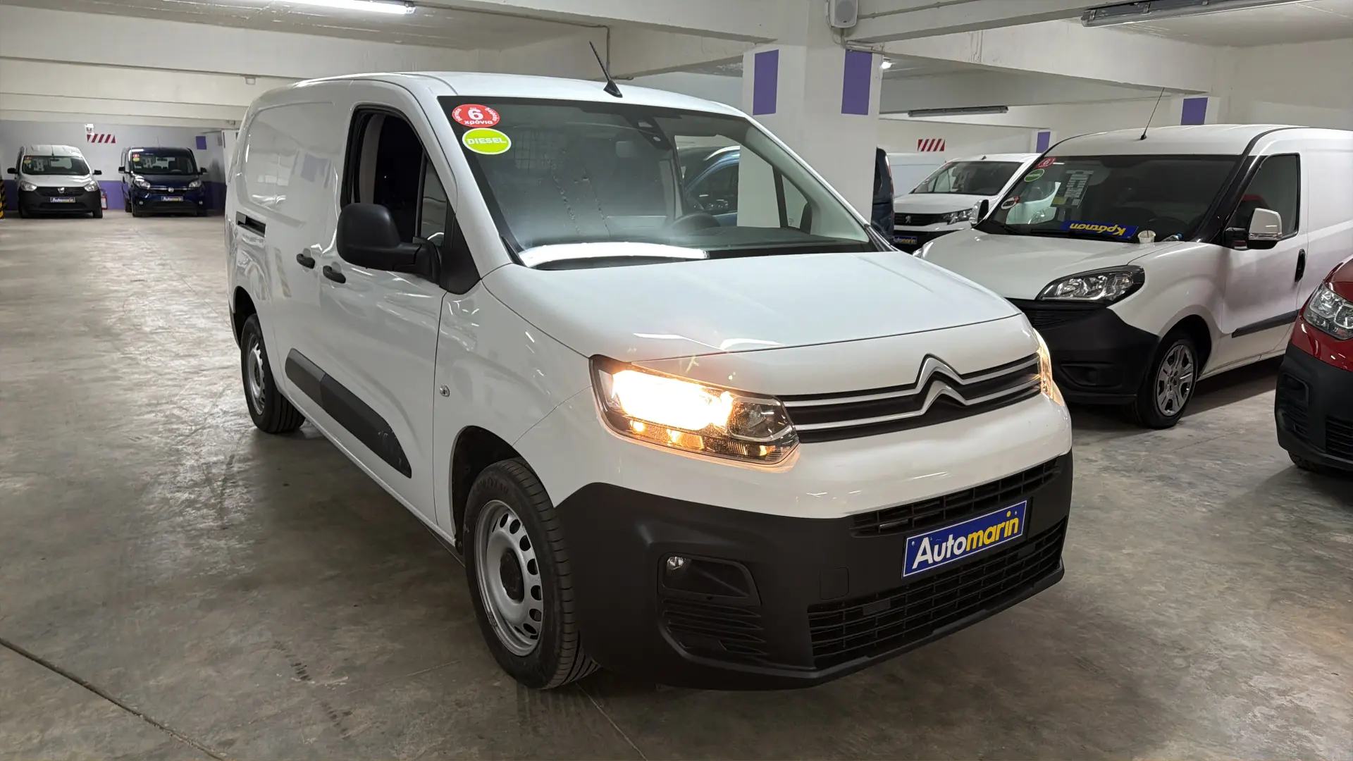 View 3 - Citroen Berlingo - 2022