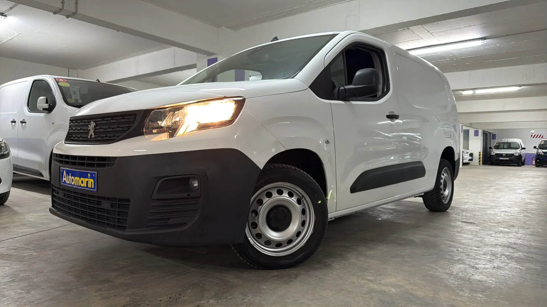 View 1 - Peugeot Partner - 2021