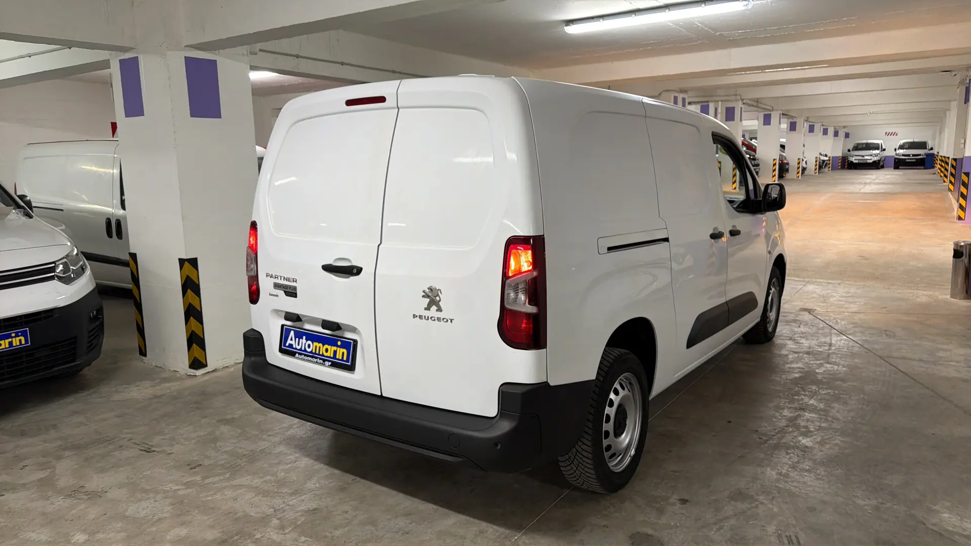View 4 - Peugeot Partner - 2021