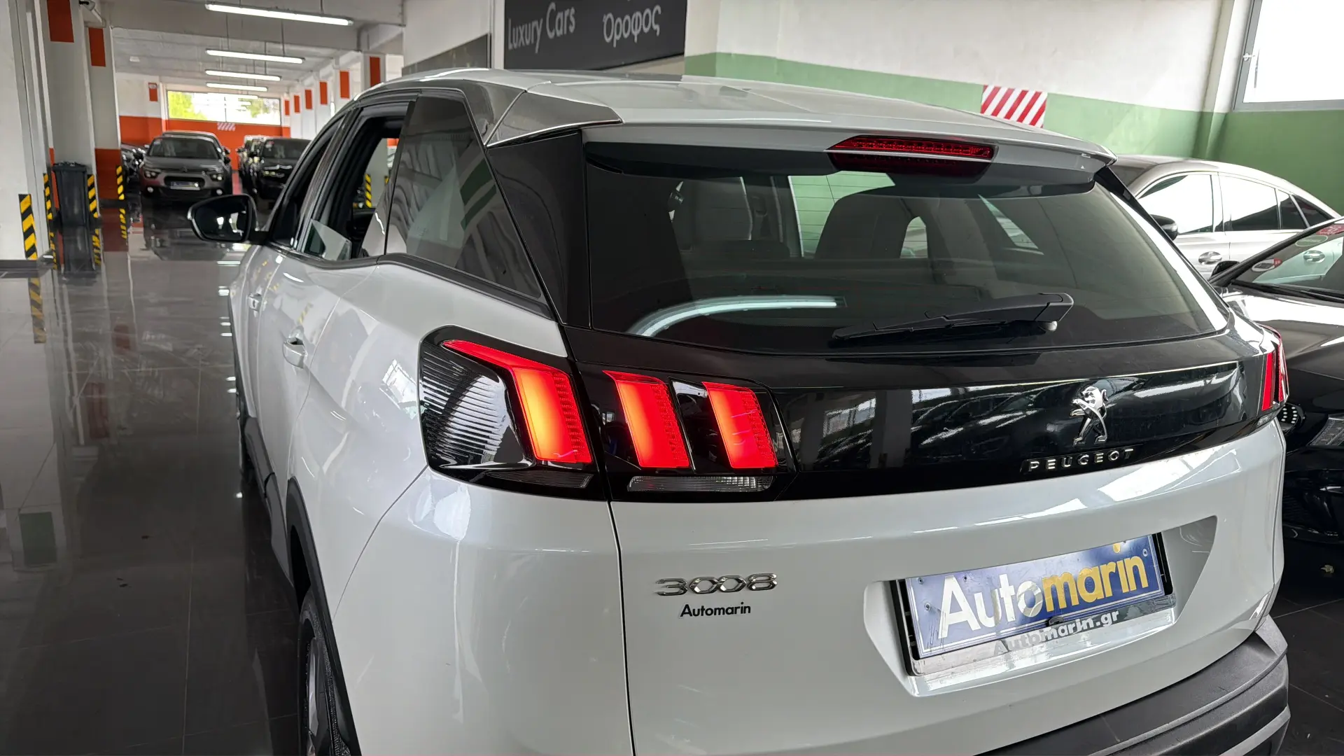 View 3 - Peugeot 3008 - 2024
