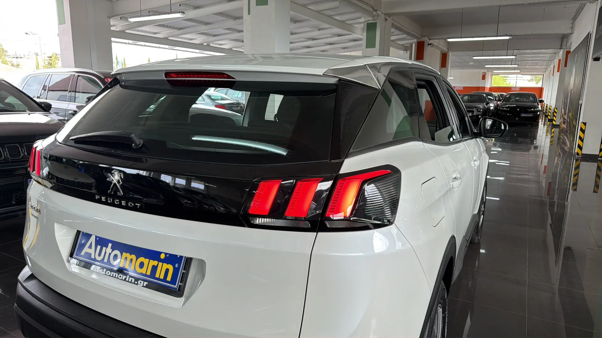 View 4 - Peugeot 3008 - 2024