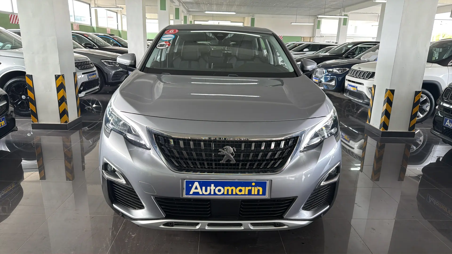 View 2 - Peugeot 3008 - 2019