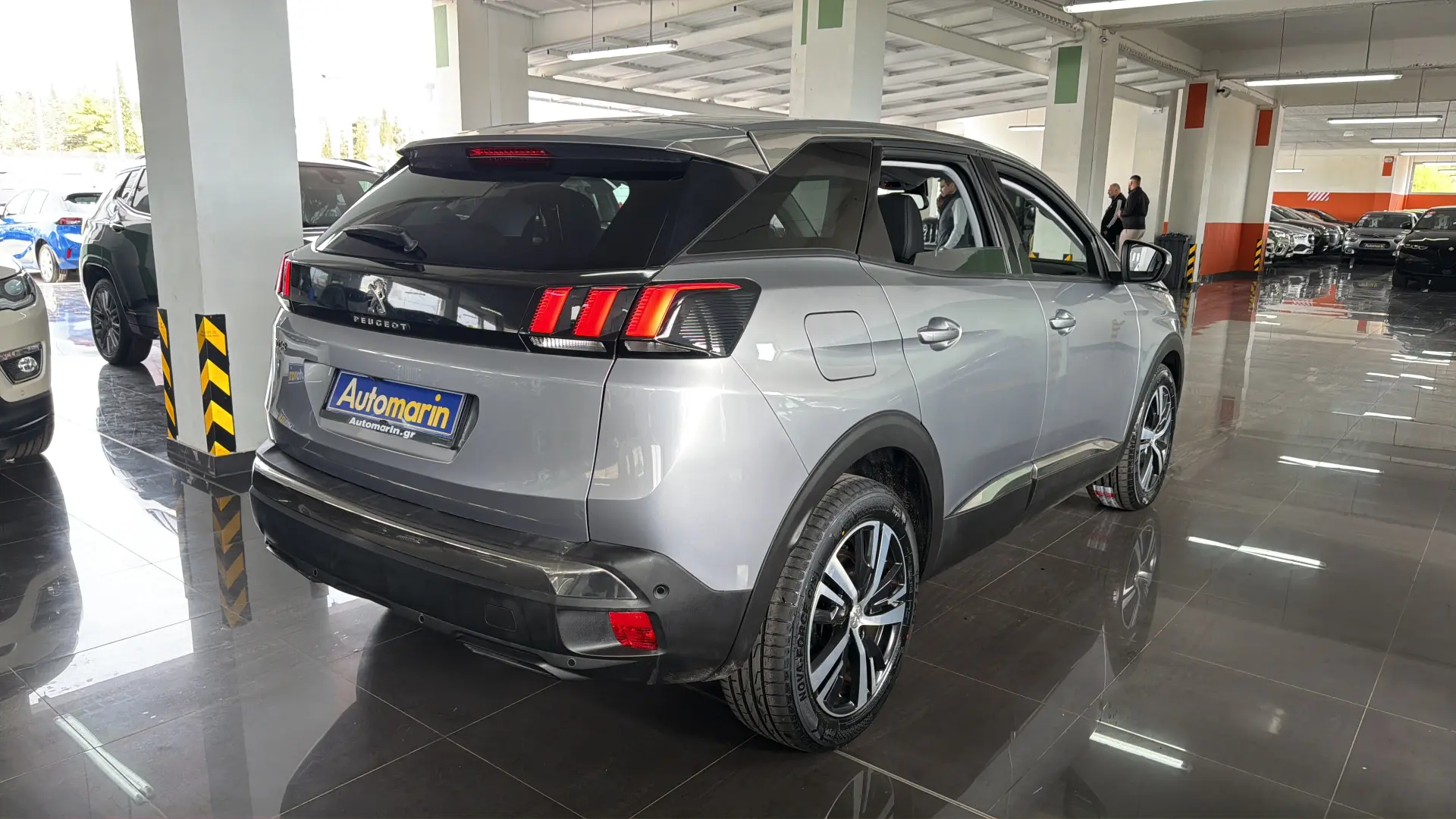 View 4 - Peugeot 3008 - 2019