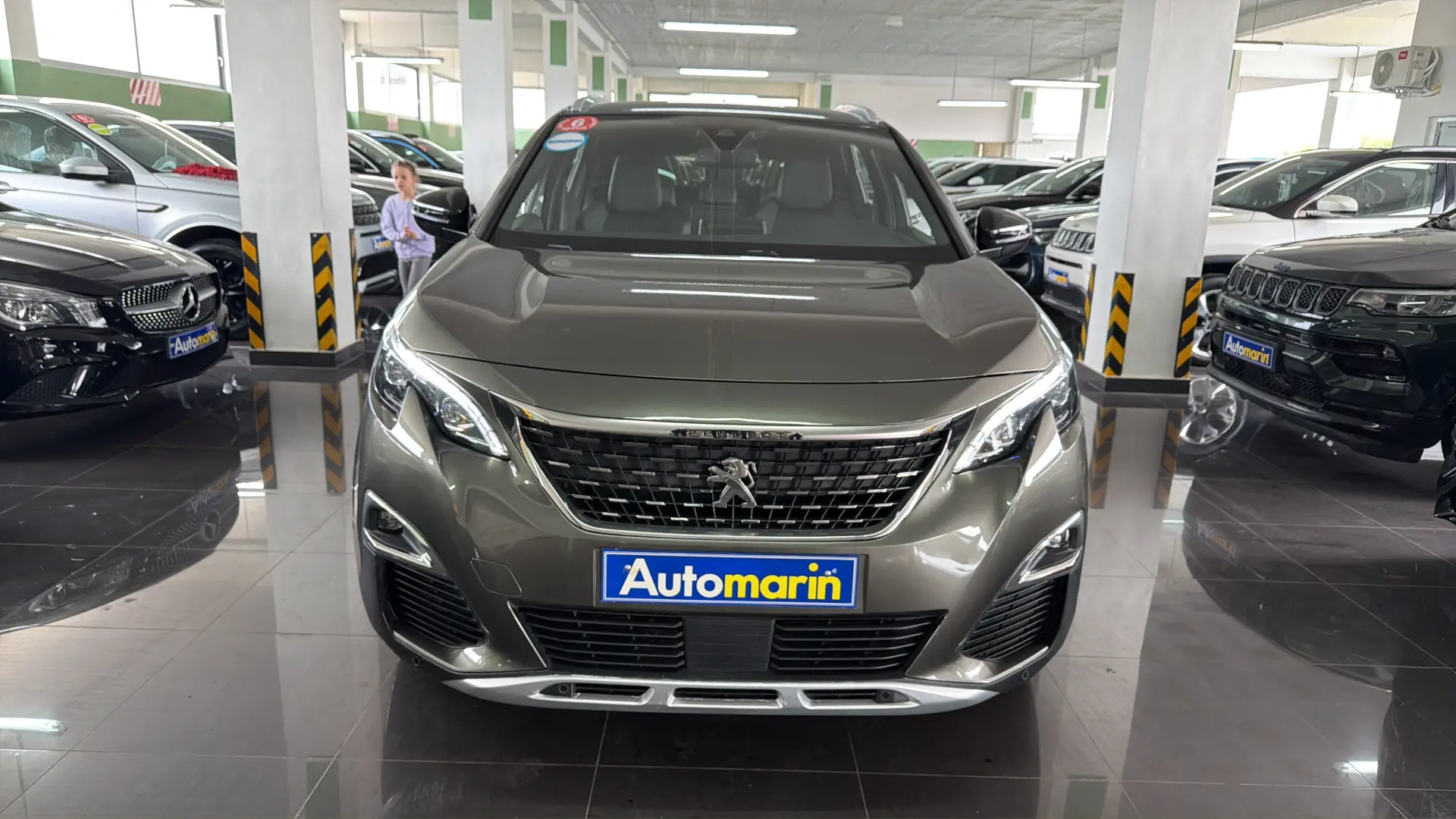 View 2 - Peugeot 3008 - 2019