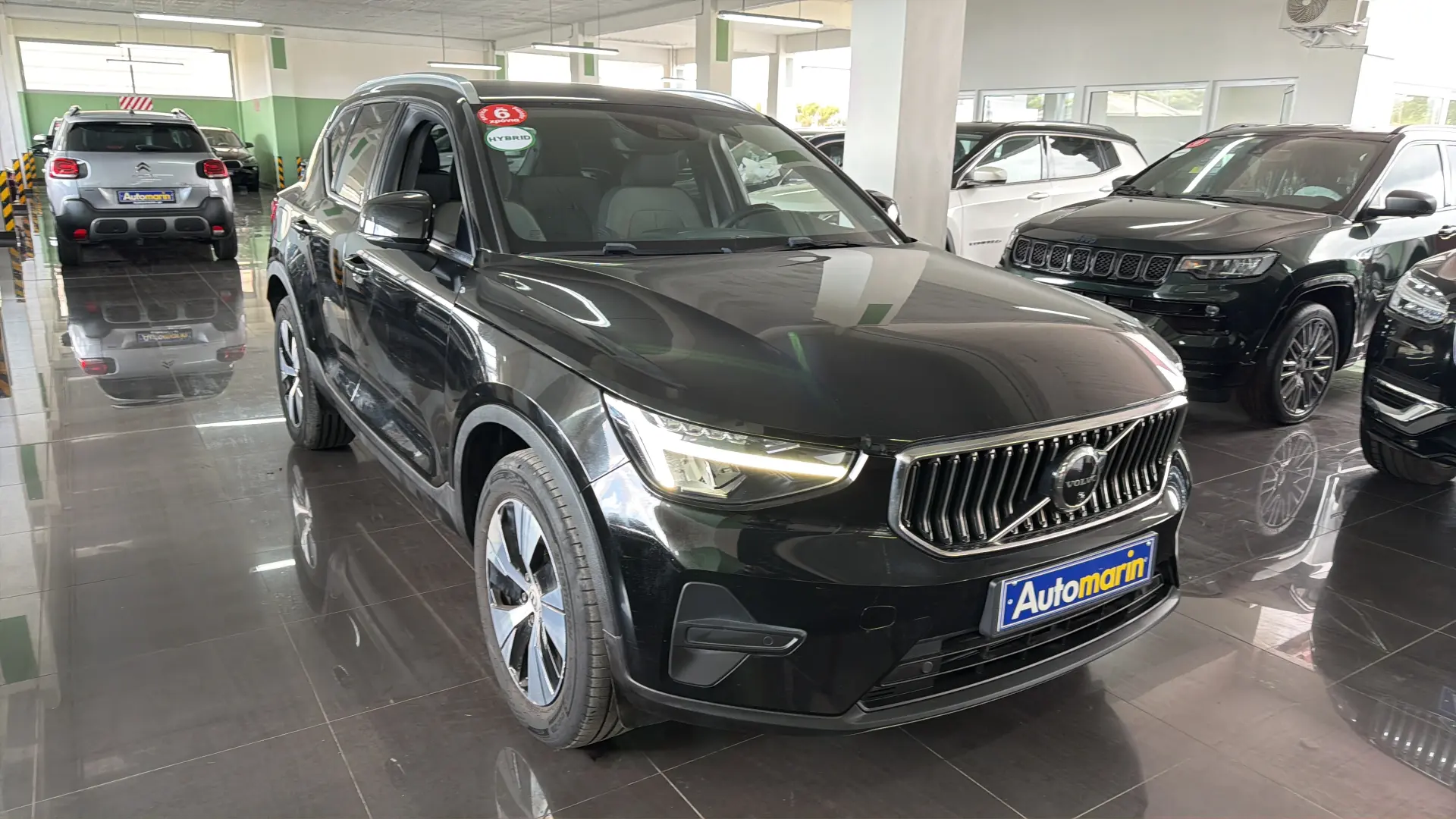 View 3 - Volvo XC40 - 2022
