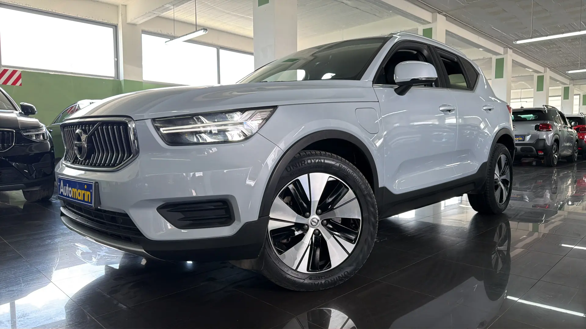 View 1 - Volvo XC40 - 2021