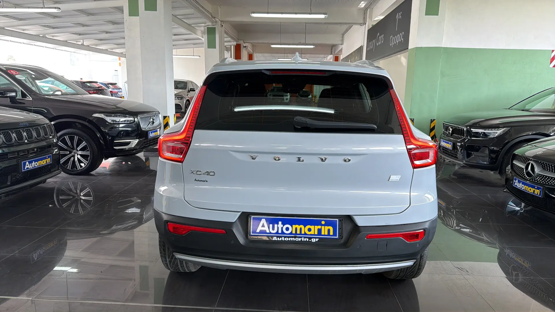 View 5 - Volvo XC40 - 2021
