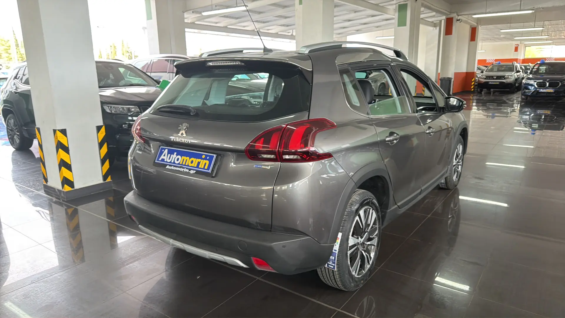 View 4 - Peugeot 2008 - 2017