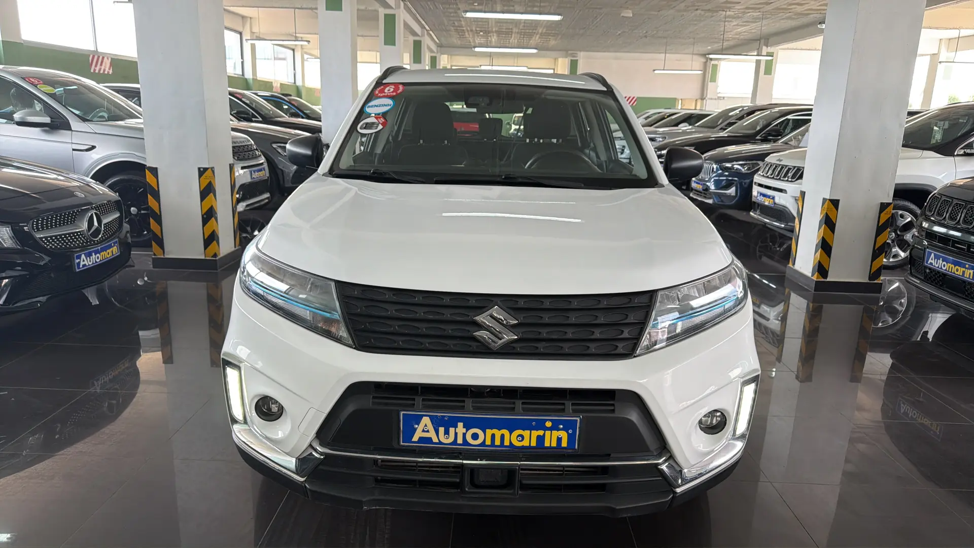 View 2 - Suzuki Vitara - 2023