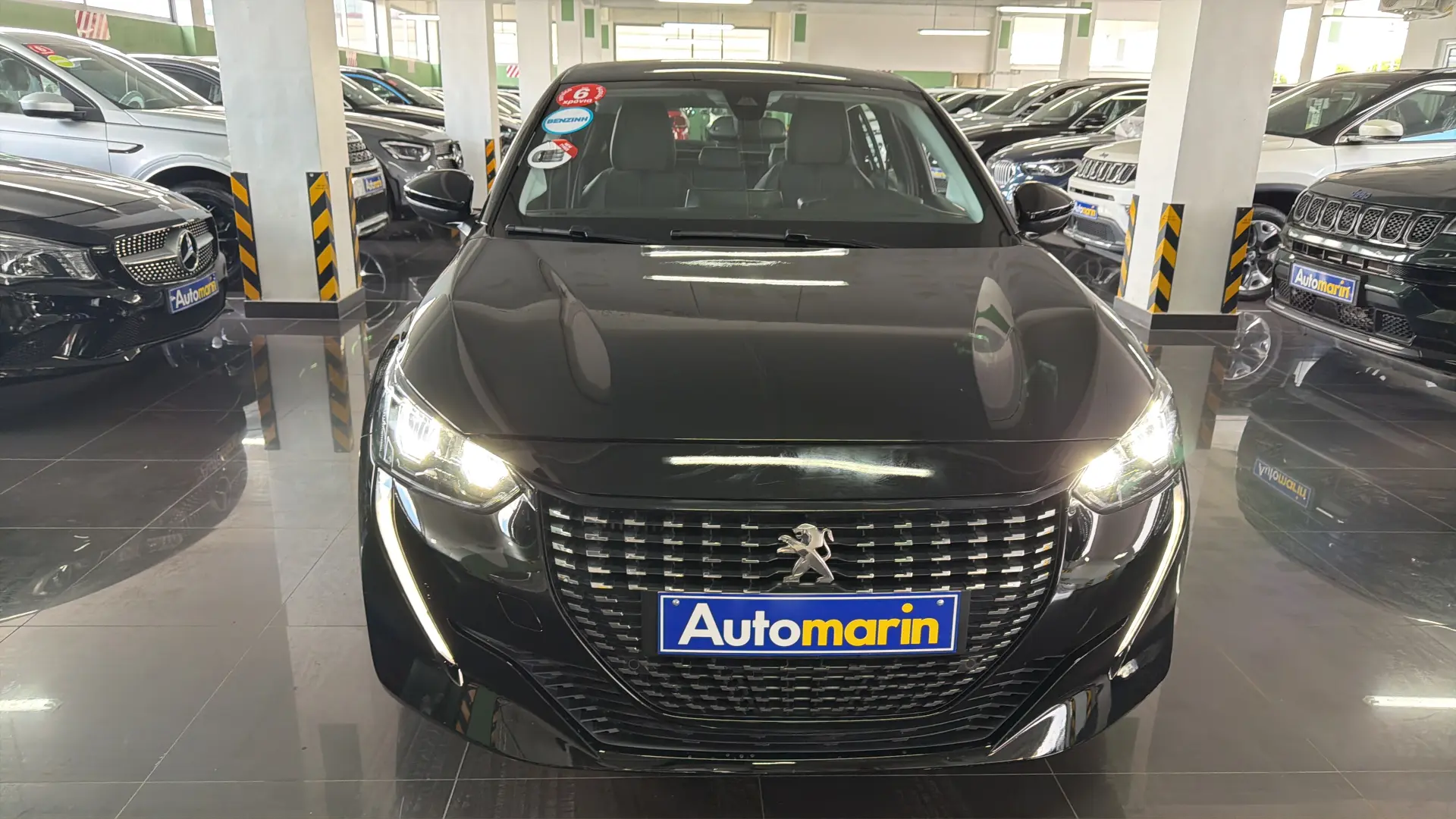 View 2 - Peugeot 208 - 2020