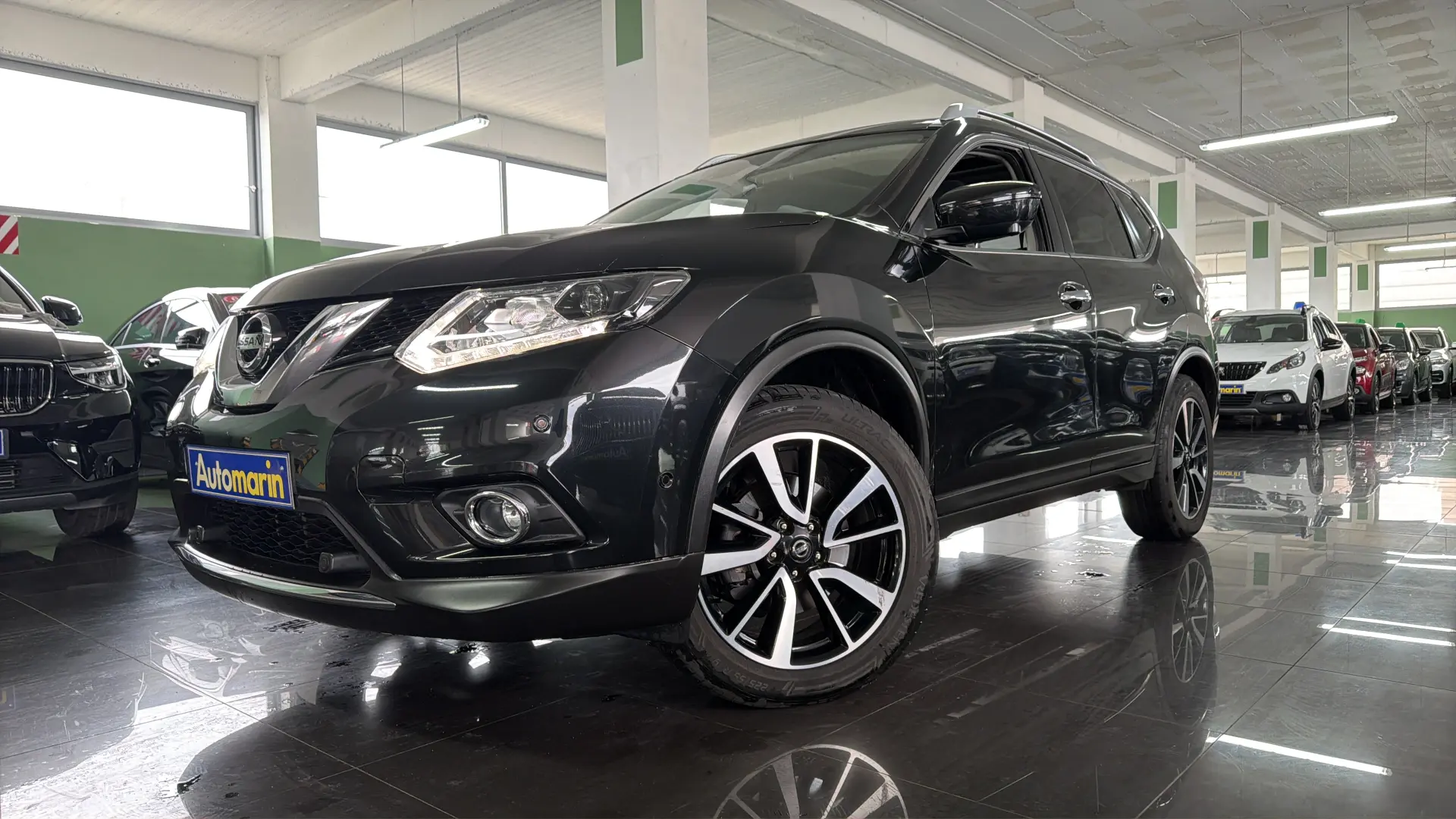 View 1 - Nissan X-Trail - 2017