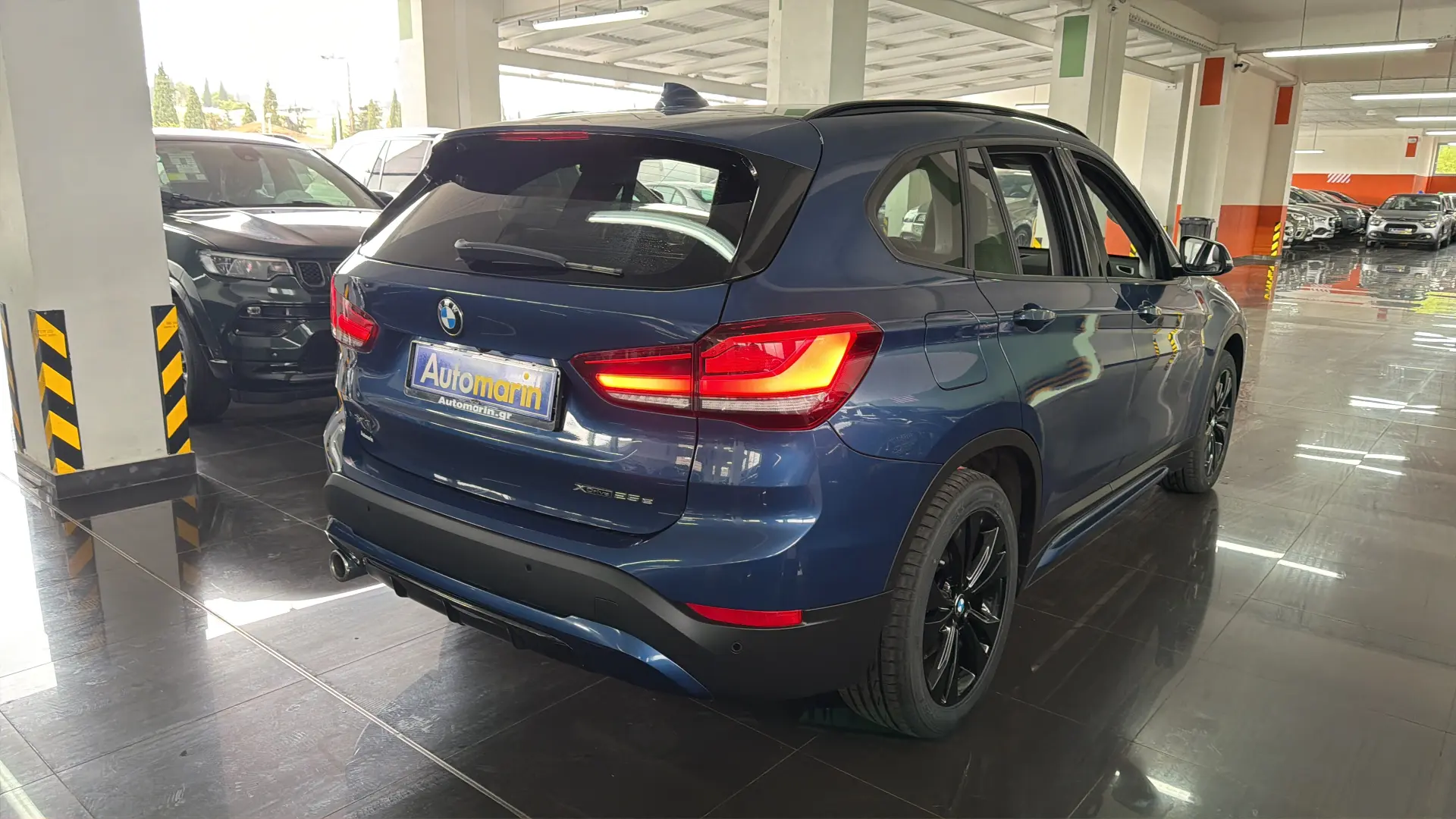 View 4 - BMW X1 - 2021