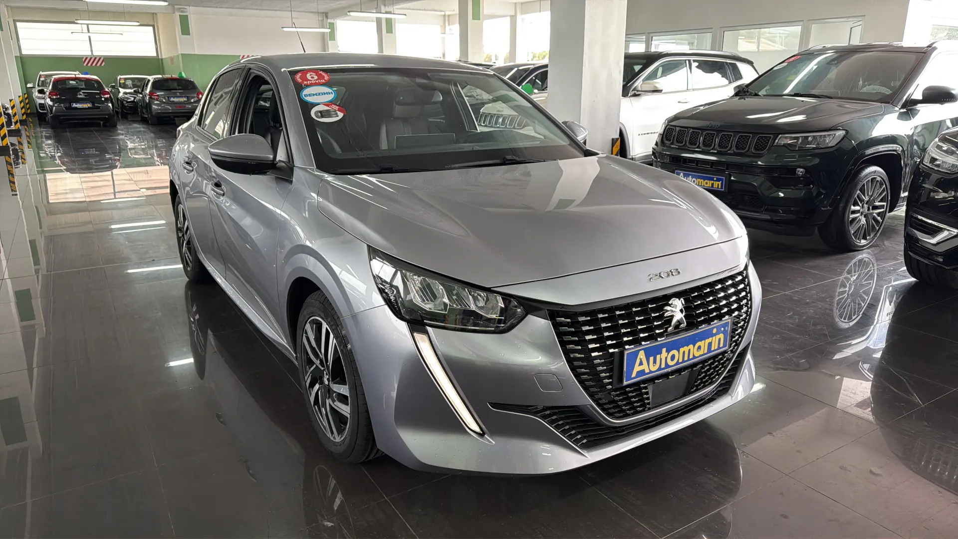 View 3 - Peugeot 208 - 2021