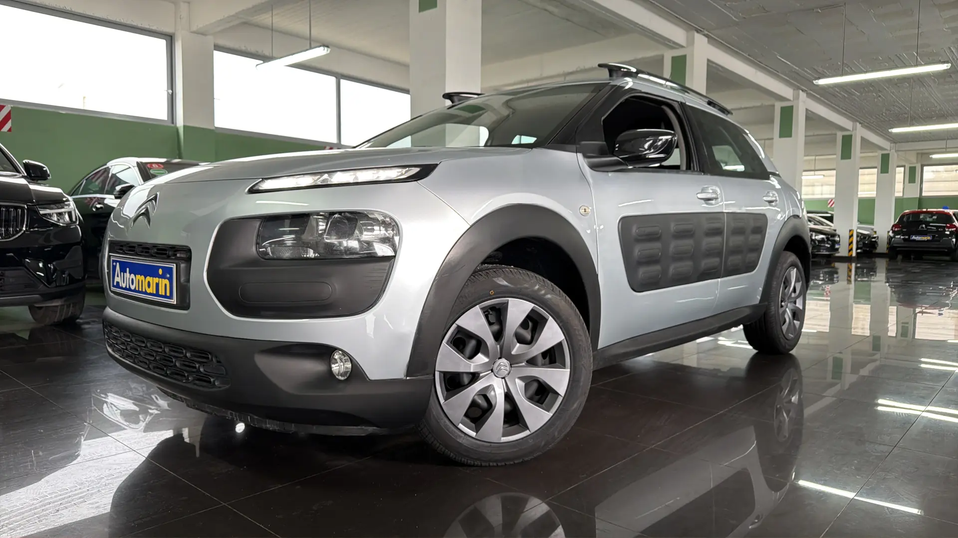 View 1 - Citroen C4 Cactus - 2017
