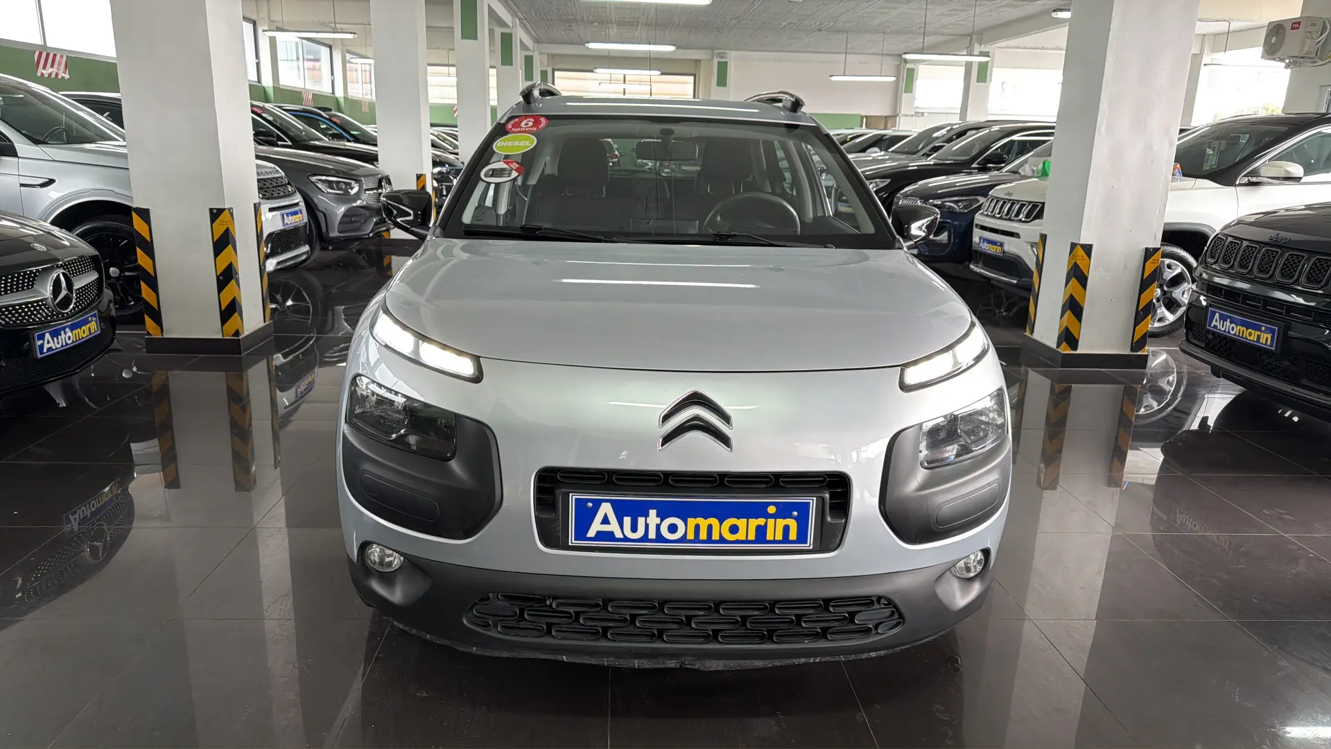 View 2 - Citroen C4 Cactus - 2017