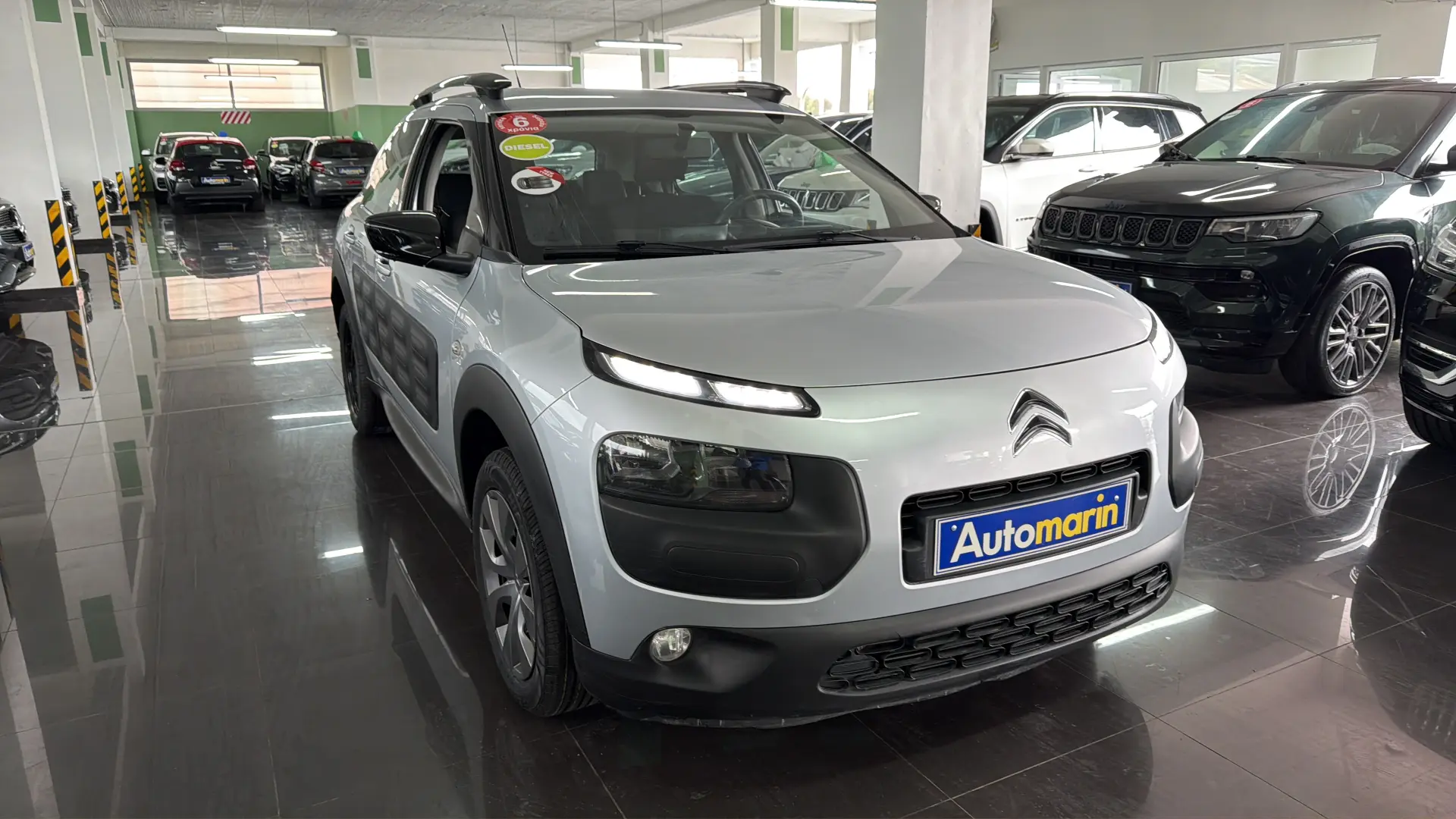View 3 - Citroen C4 Cactus - 2017