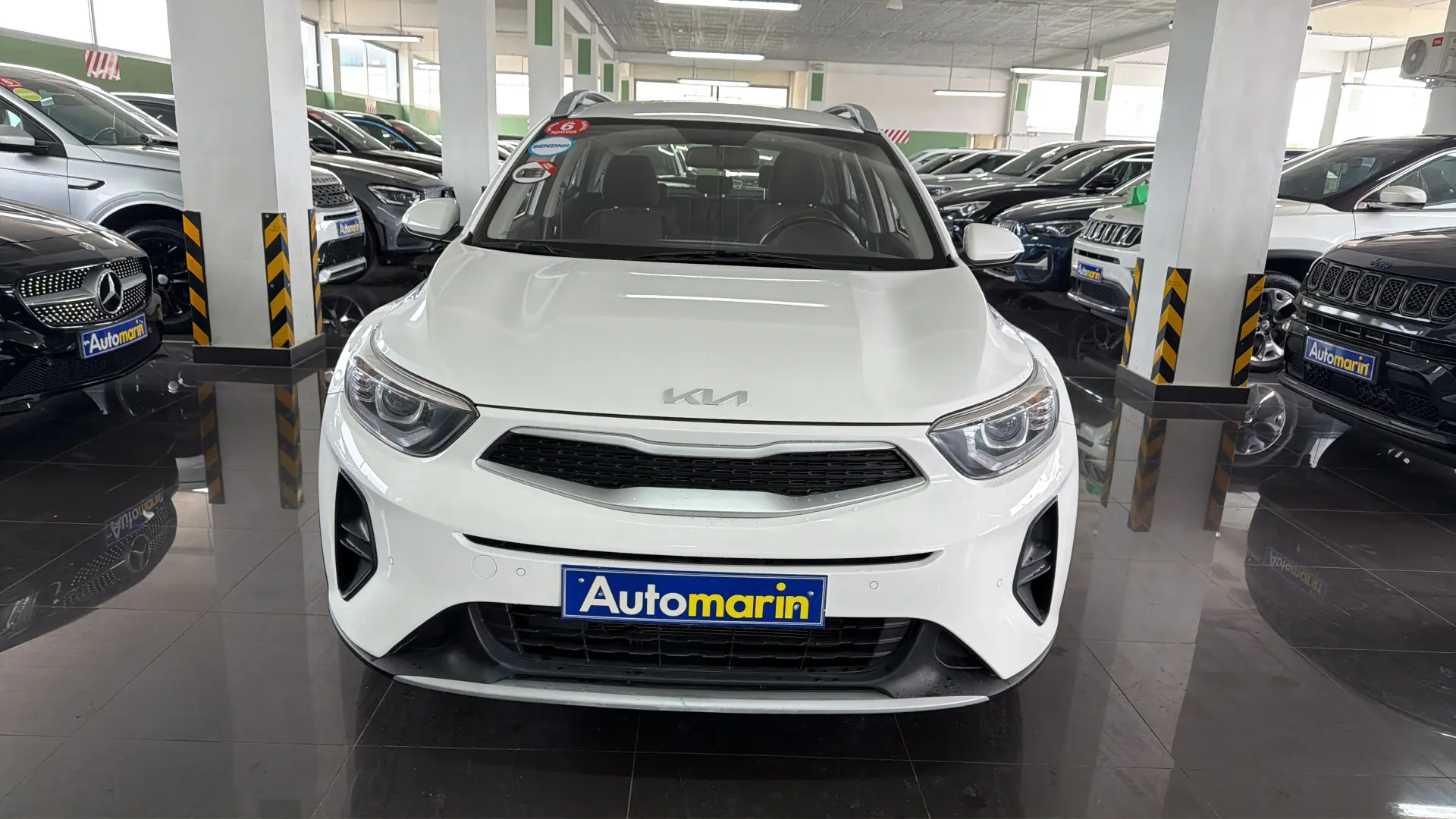View 2 - Kia Stonic - 2022