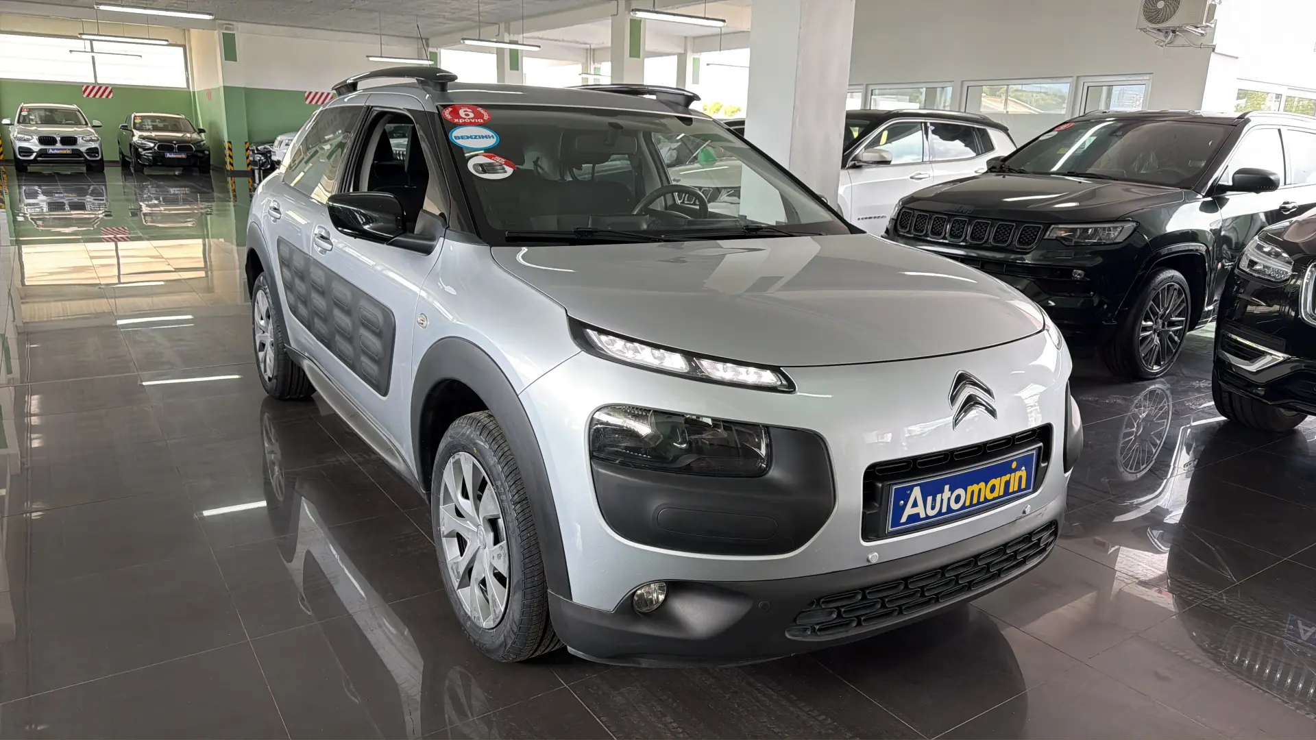 View 3 - Citroen C4 Cactus - 2015