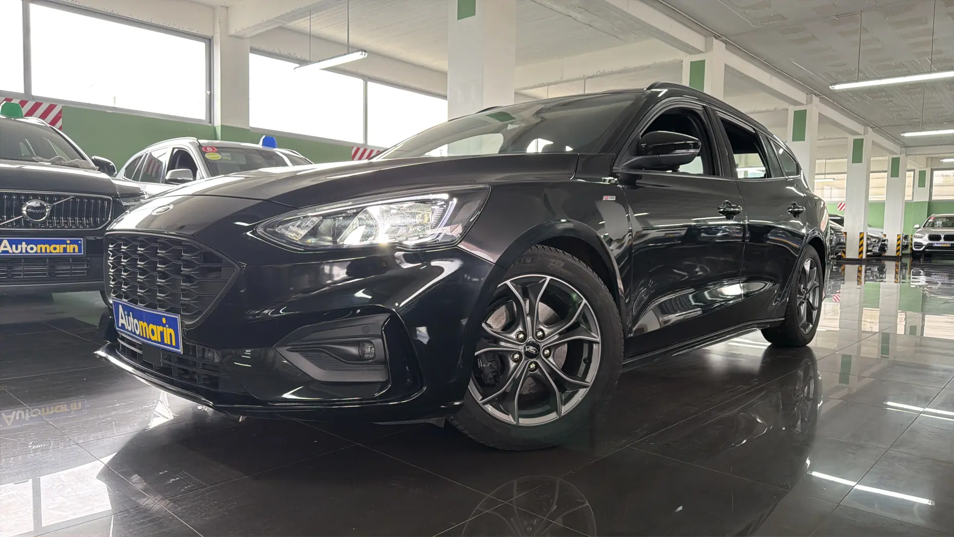 View 1 - Ford Focus - 2020