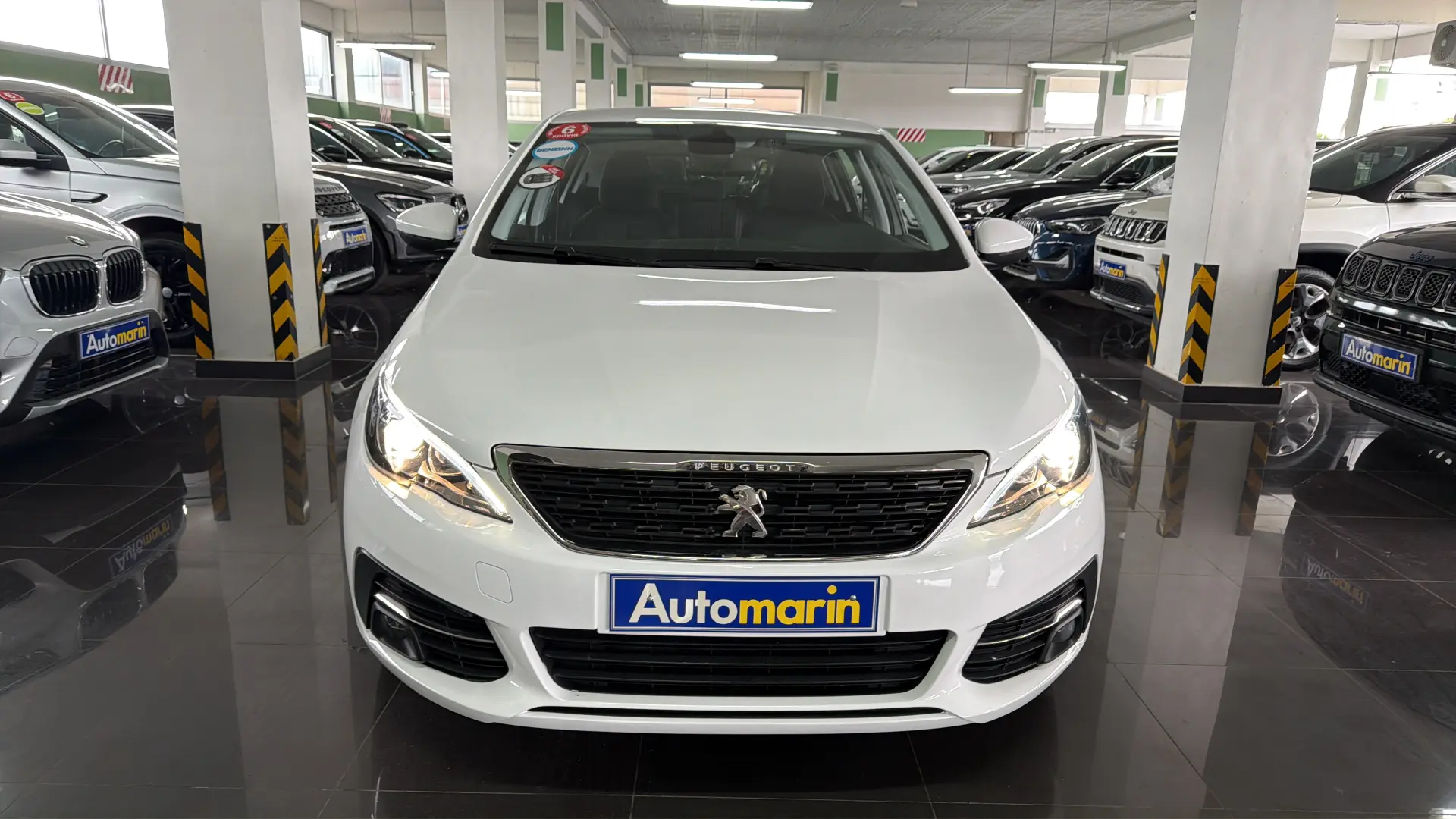 View 2 - Peugeot 308 - 2019
