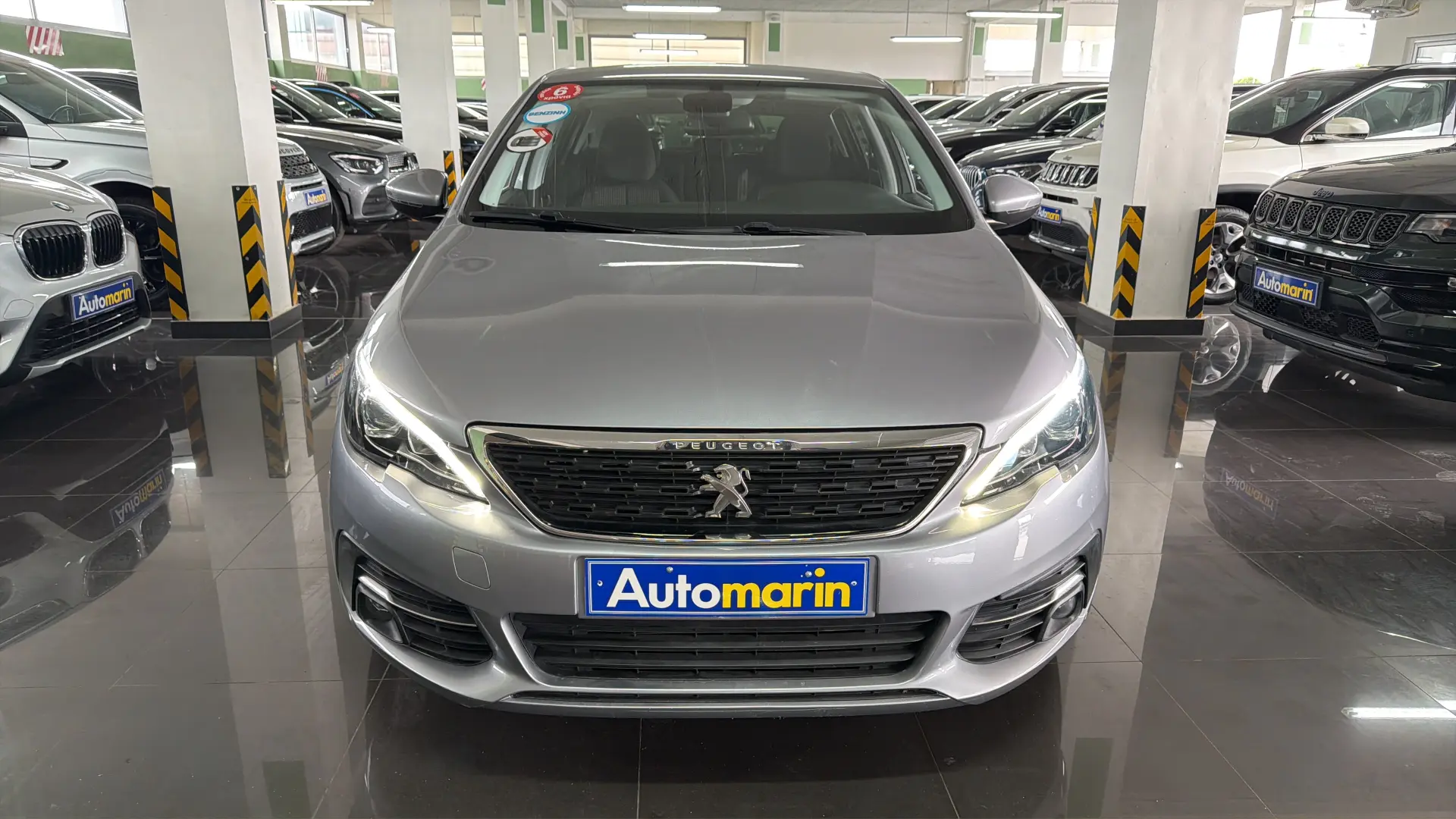 View 2 - Peugeot 308 - 2019