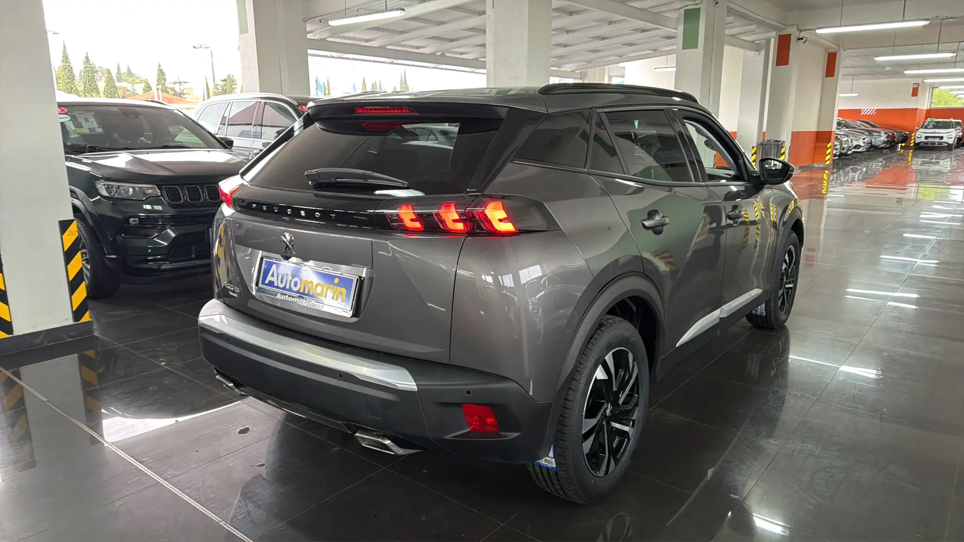 View 4 - Peugeot 2008 - 2020