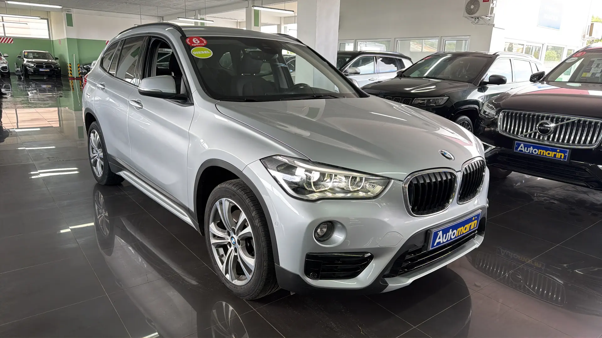 View 3 - BMW X1 - 2016