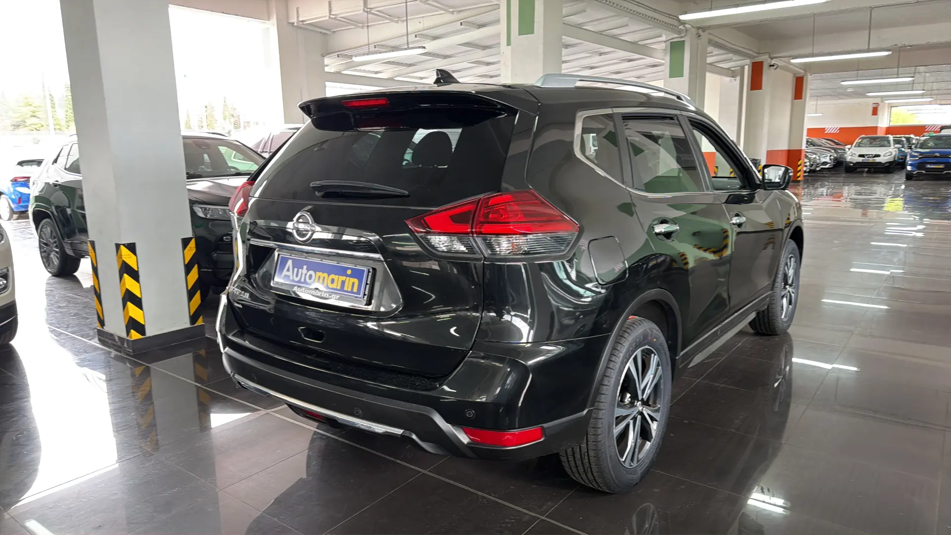 View 4 - Nissan X-Trail - 2021