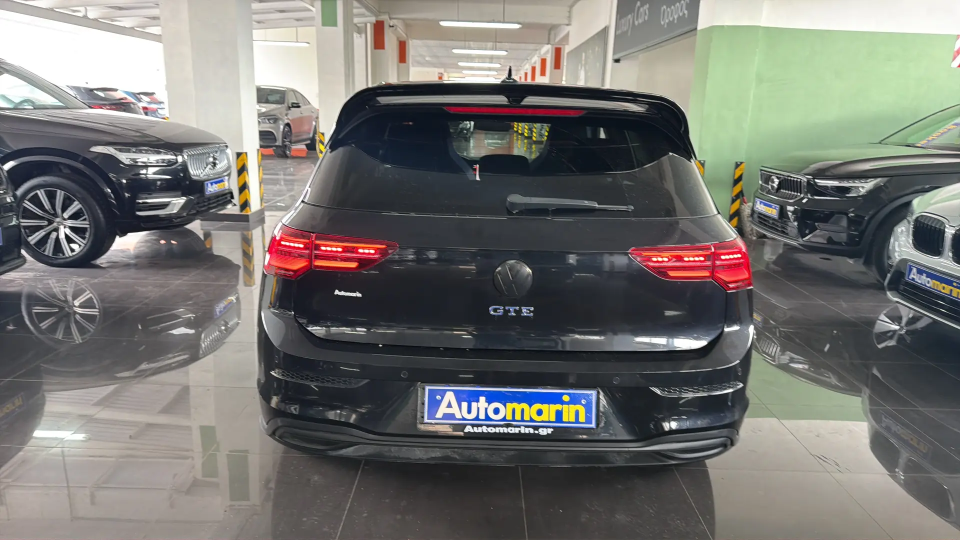 View 5 - Volkswagen Golf - 2021