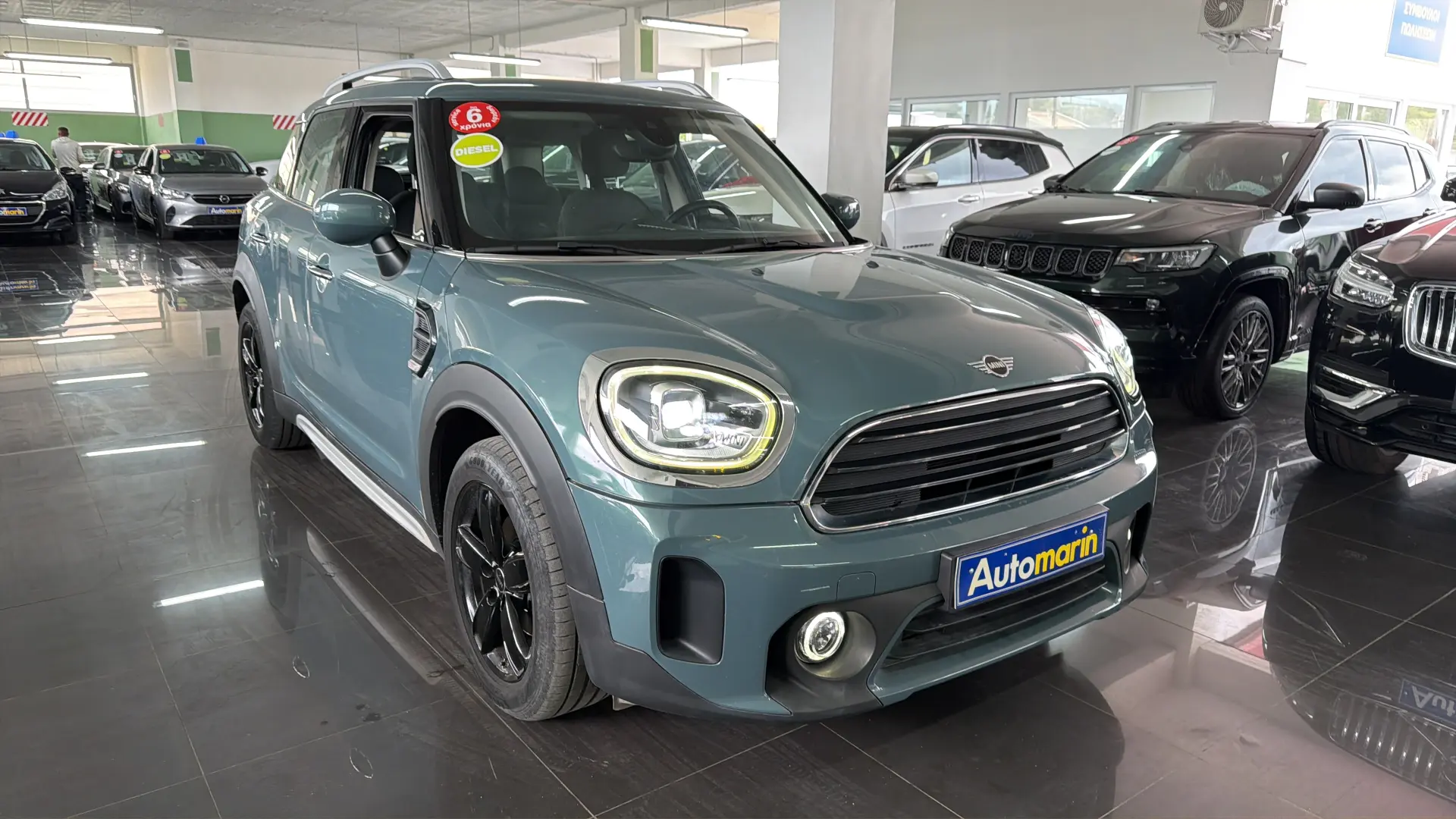 View 3 - Mini Countryman - 2022